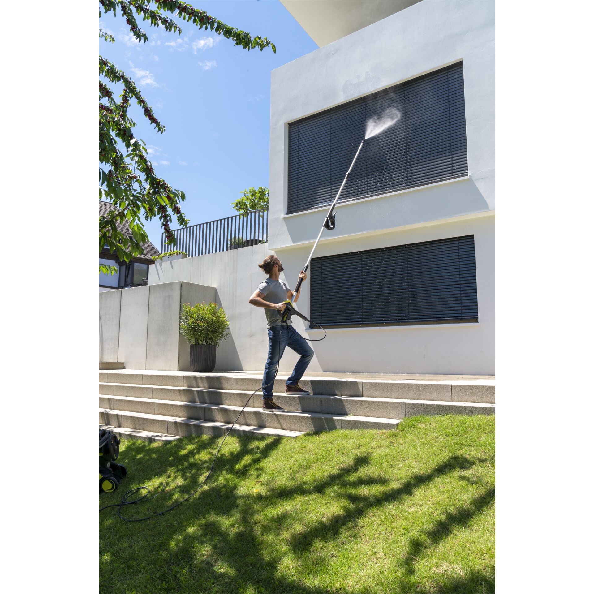 Innenarchitektur, Gras, Hosen, Person, Werfen