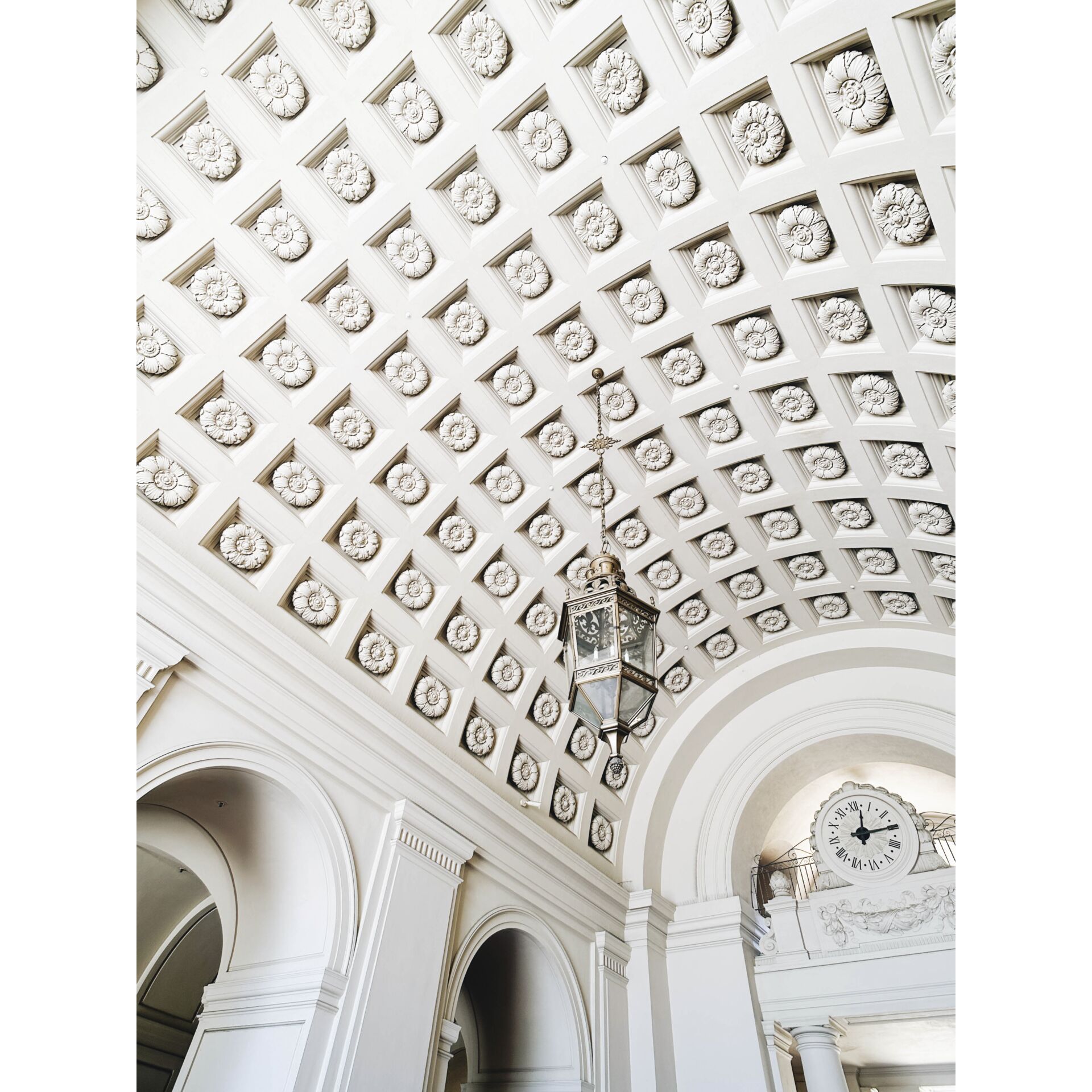 Architektur, Gewölbedecke, Innenarchitektur, Glockenturm, Bogen