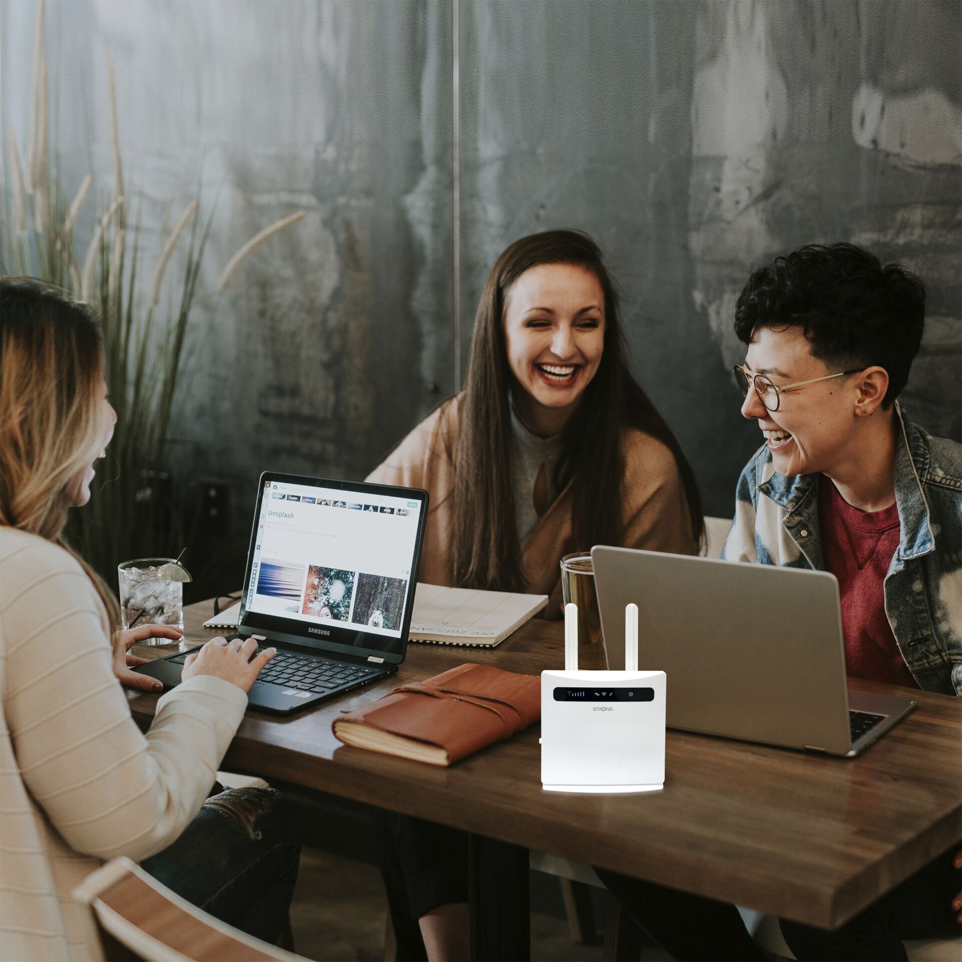 Laptop, Erwachsener, Weiblich, Person, Frau