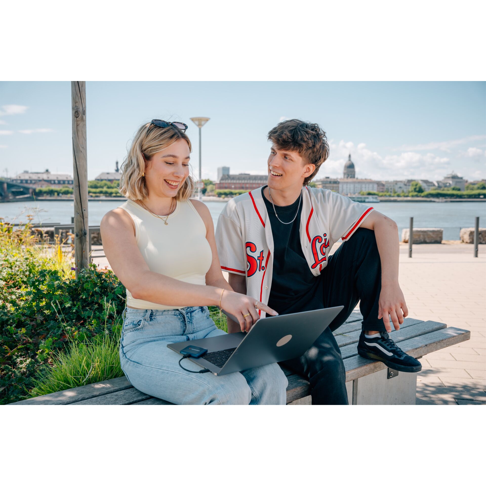 Gesicht, Kopf, Fotografie, Selfie, Portrait, Person, Sitzen, Junge, Männlich, Jugendlich