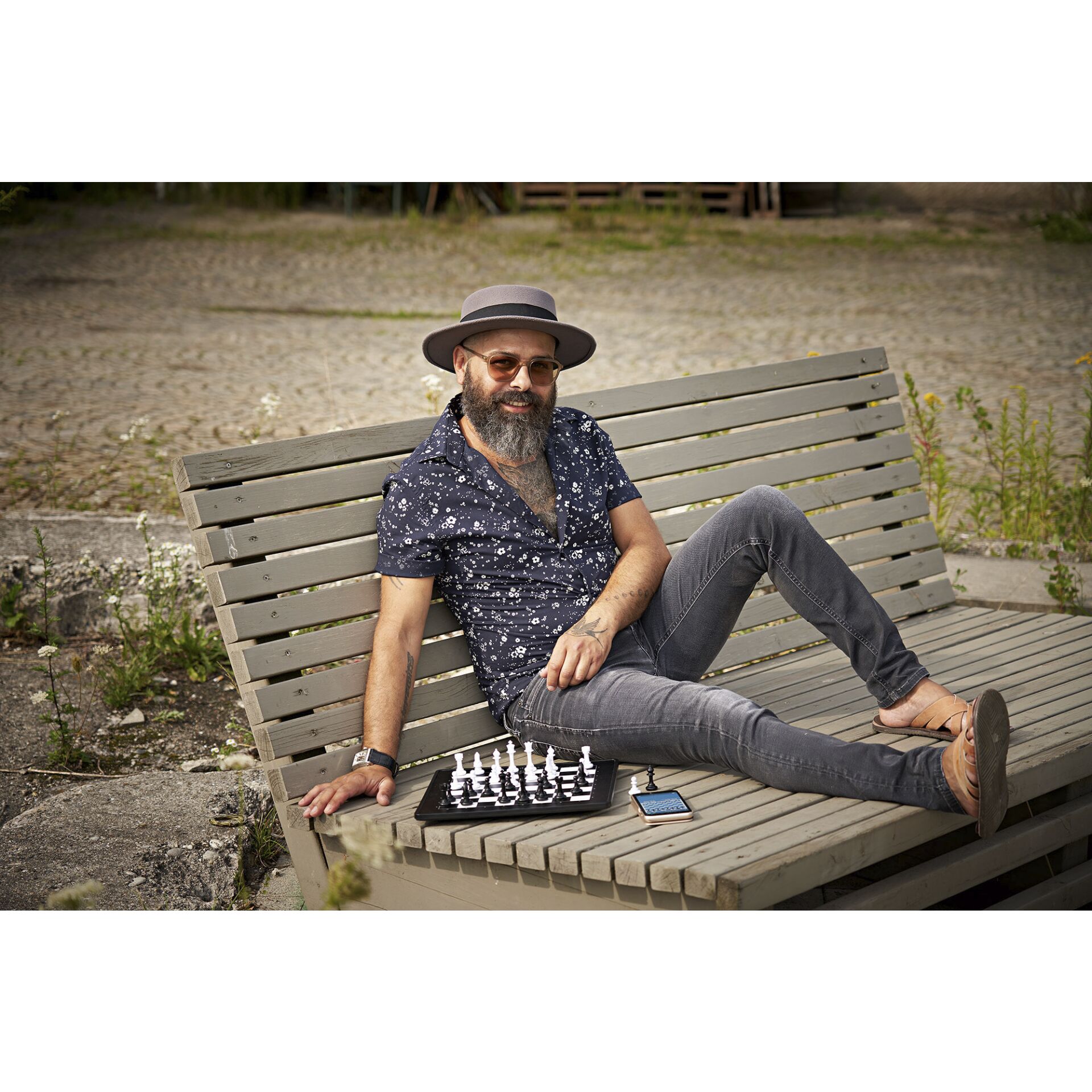 Person, Sitzen, Erwachsener, Männlich, Mann