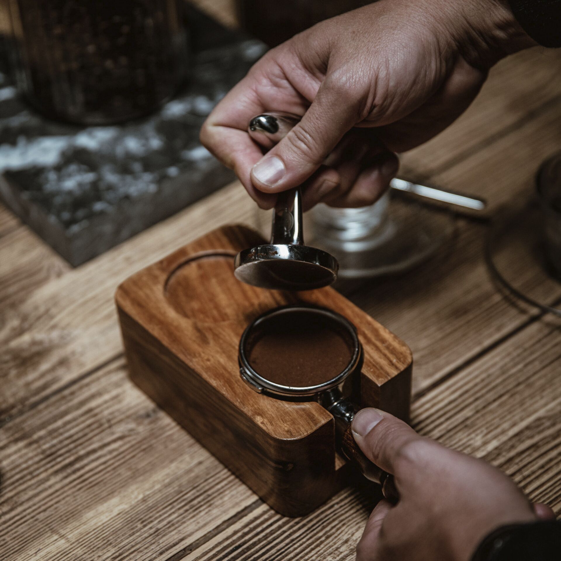 Hartholz, Gebeiztes Holz, Holz, Essen, Präsentation des Essens