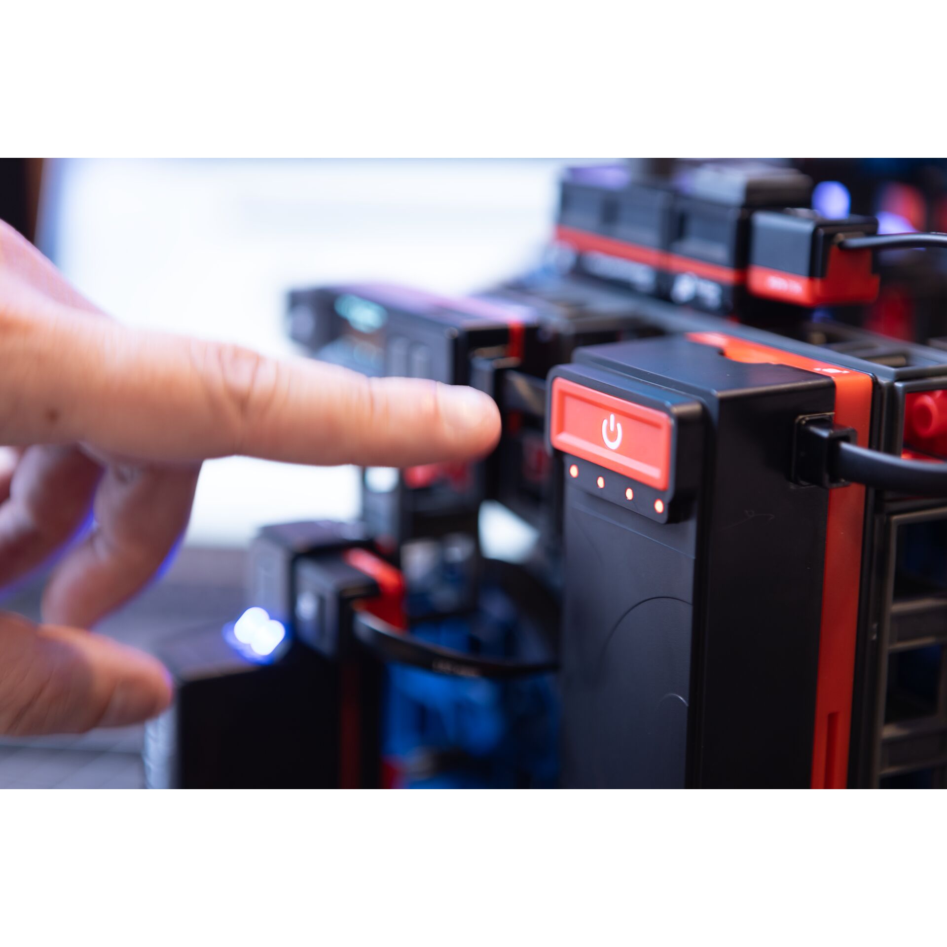 Finger, Person, Computerausrüstung, Elektronik, Hardware