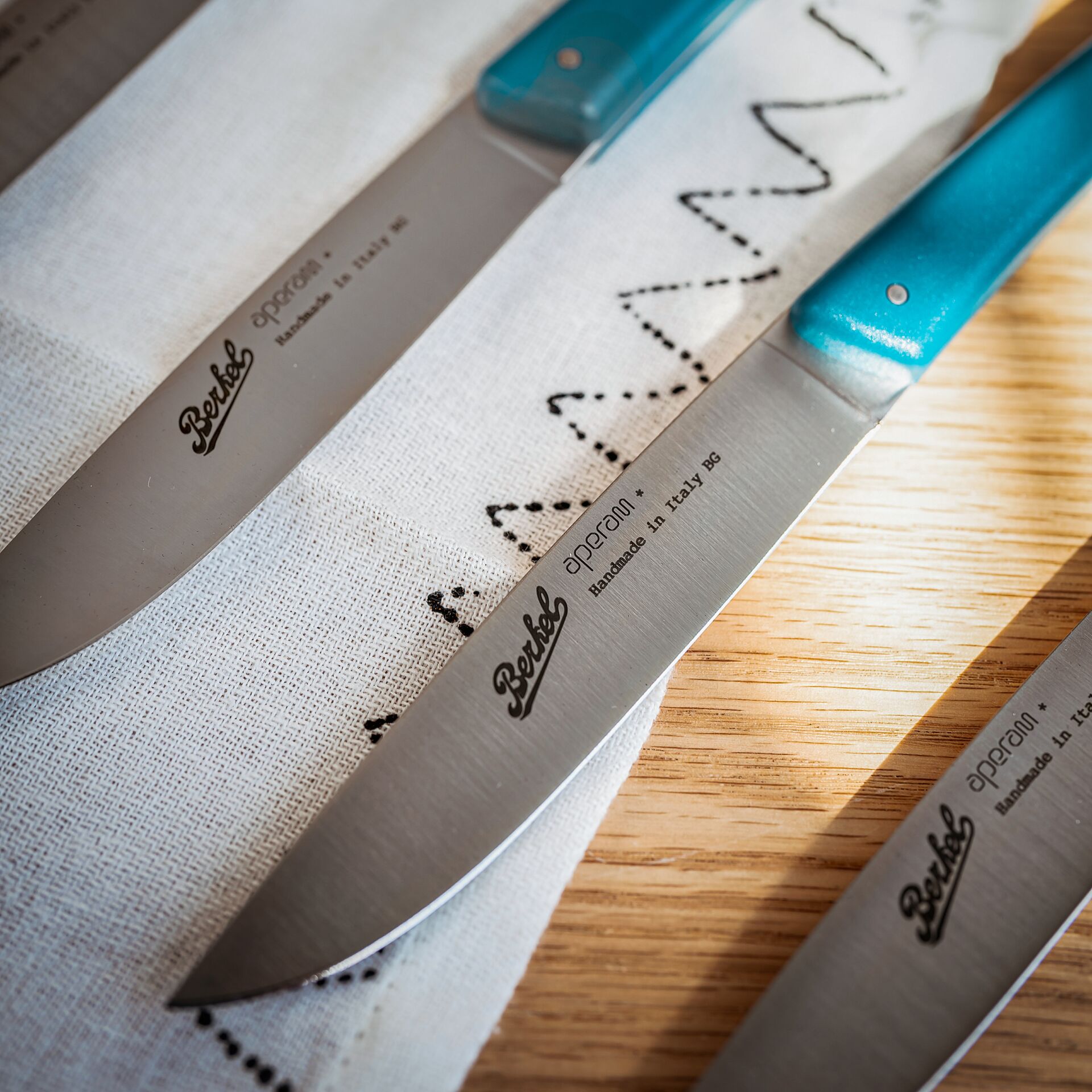 messer, küchenmesser, griffe blau, handgemacht, italienisch