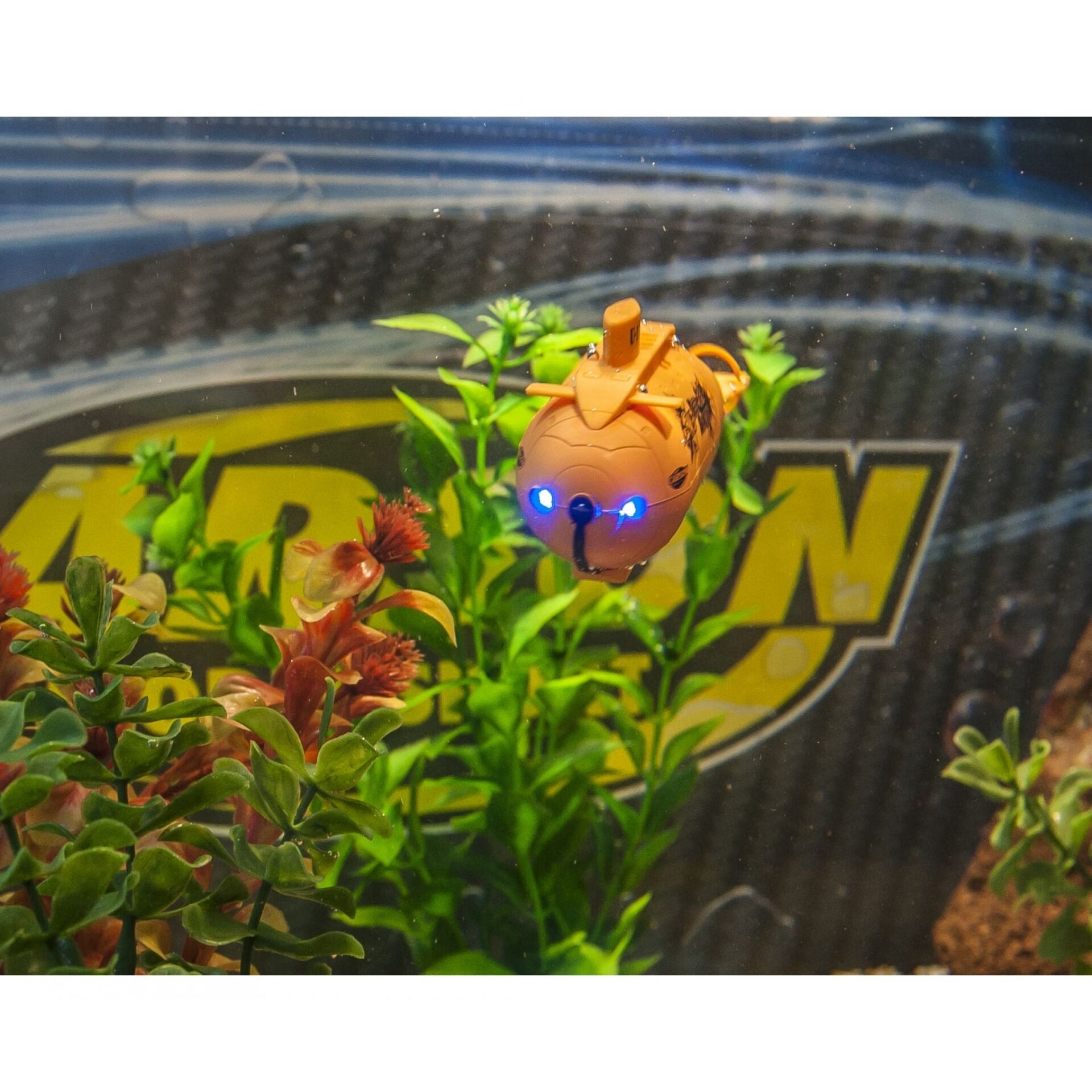 aquatisch, plüsch, Leuchte Augen, orange Roboter, Aquarium-Dekoration