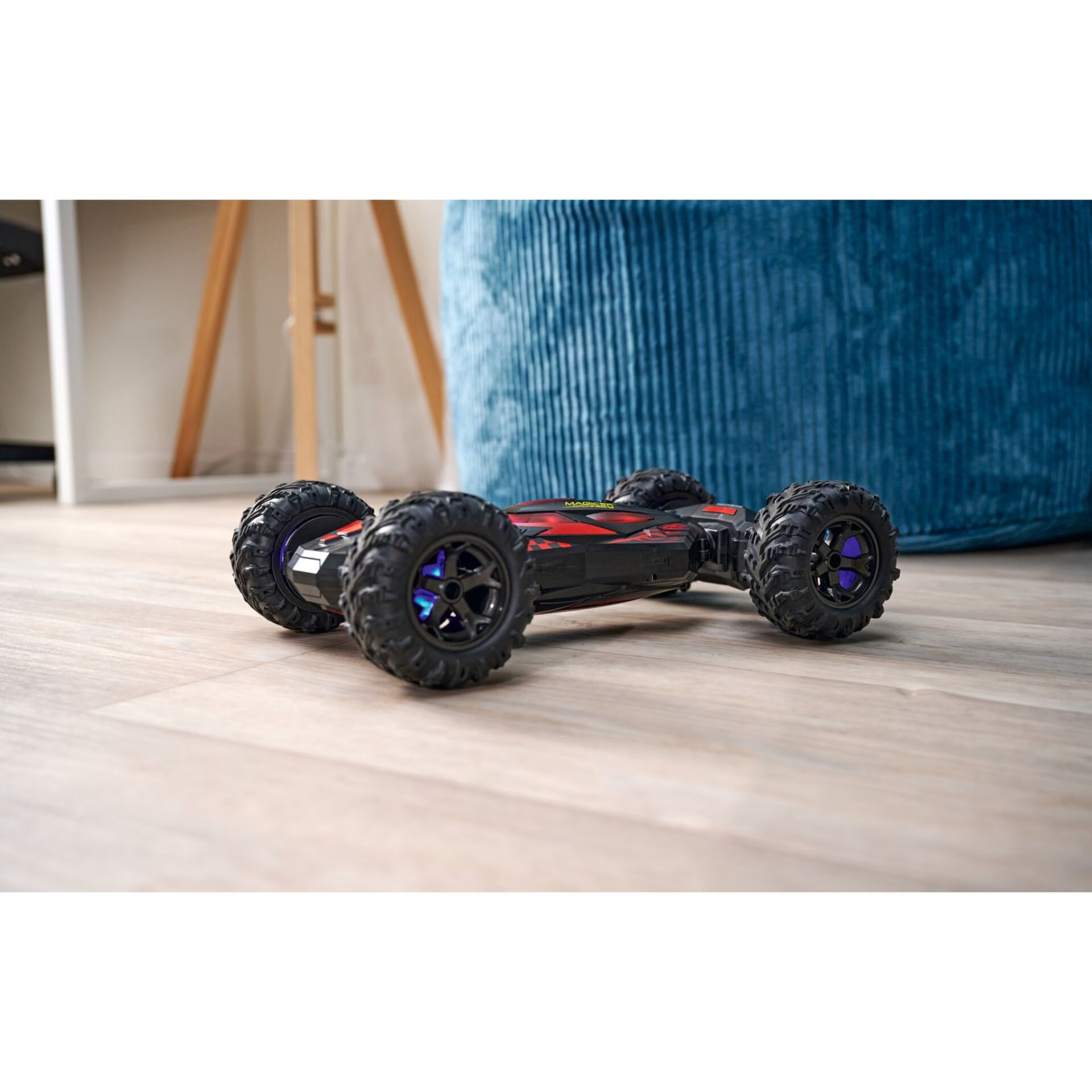 RC-Auto, Offroad, Fernsteuerung, Vier Räder, Kunststoffgehäuse