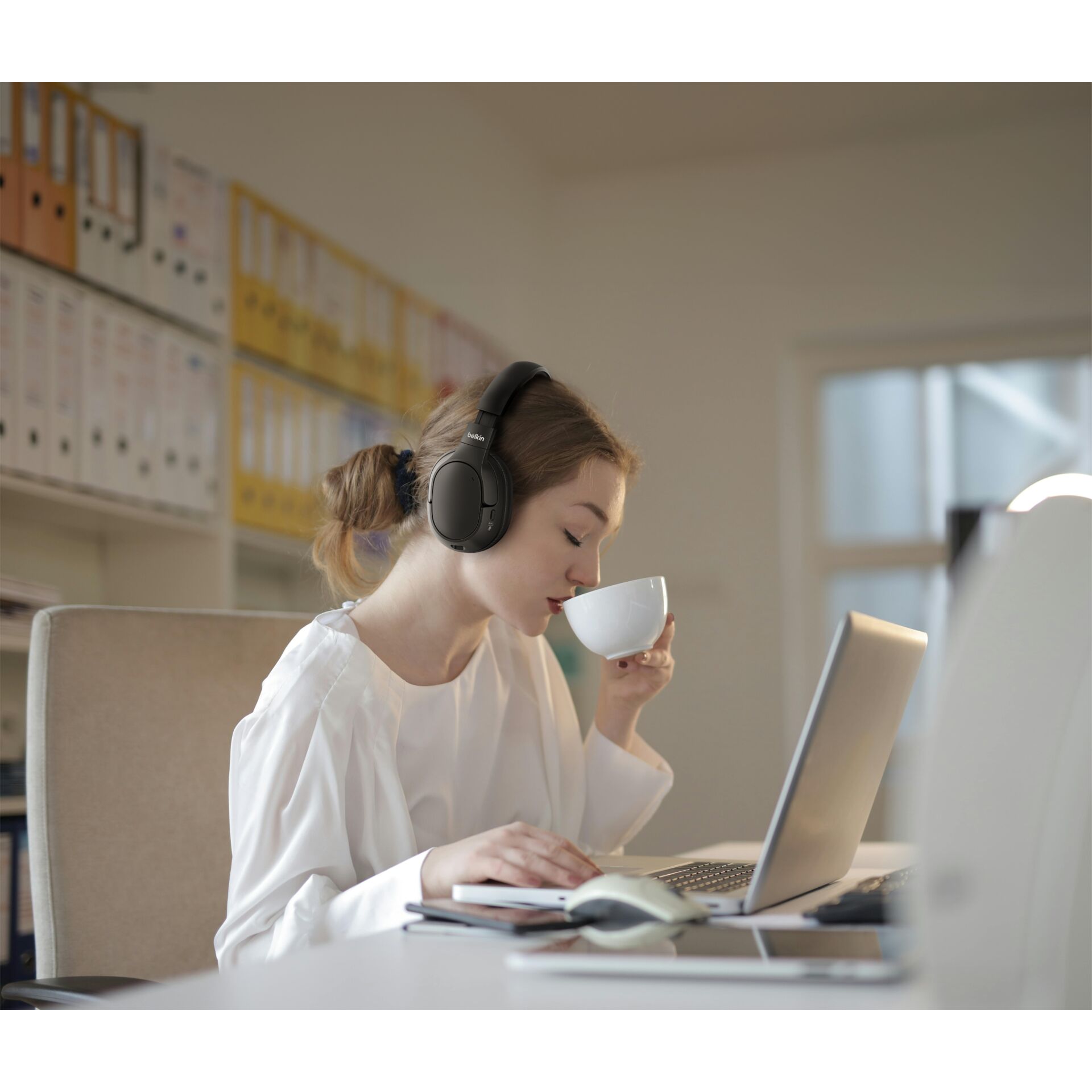 Kopfhörer, Tasse, Kopf, Person, Gesicht