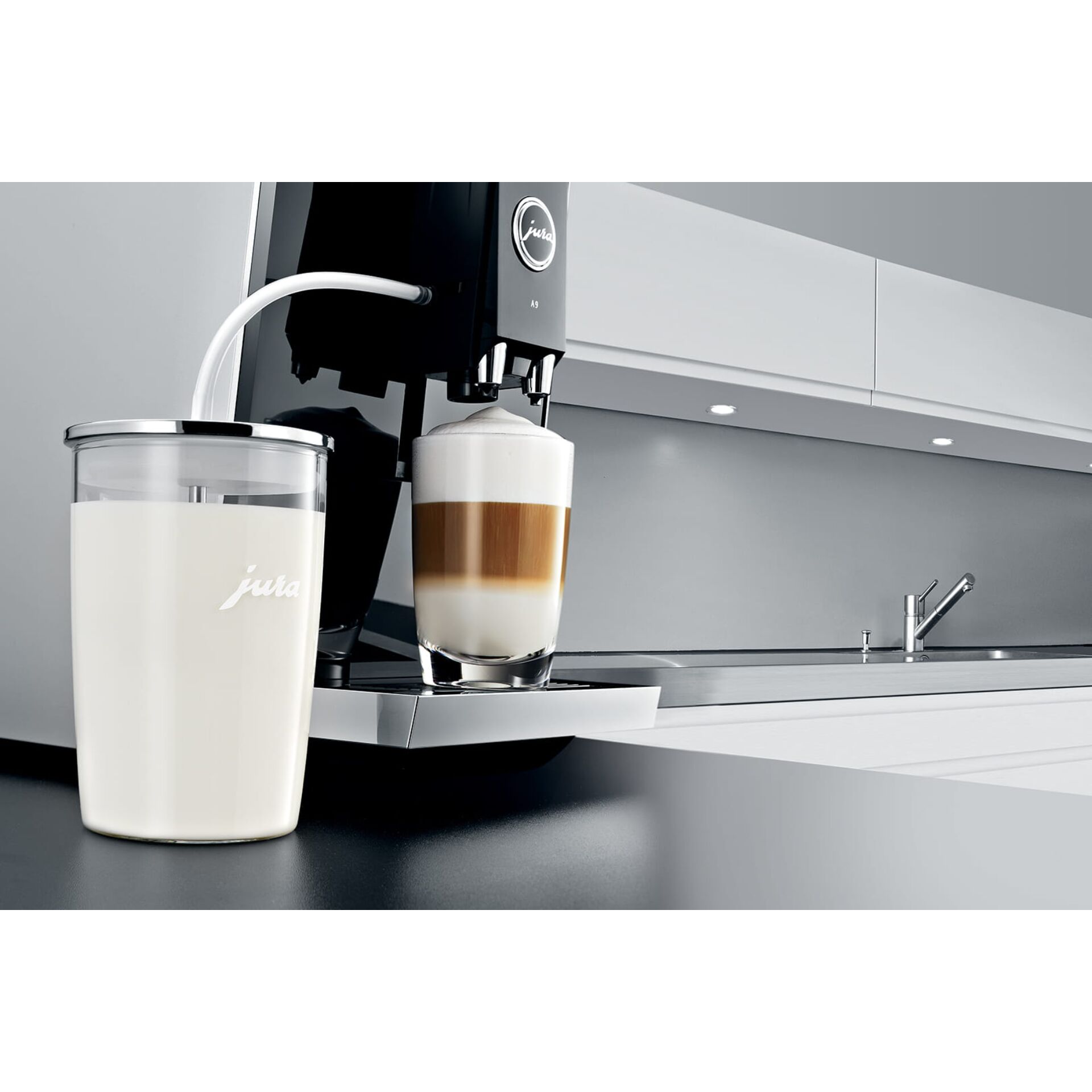 Kaffeemaschine, Milchkaffee, Latte Macchiato, Espressozubereitung, Küchenvorrichtung