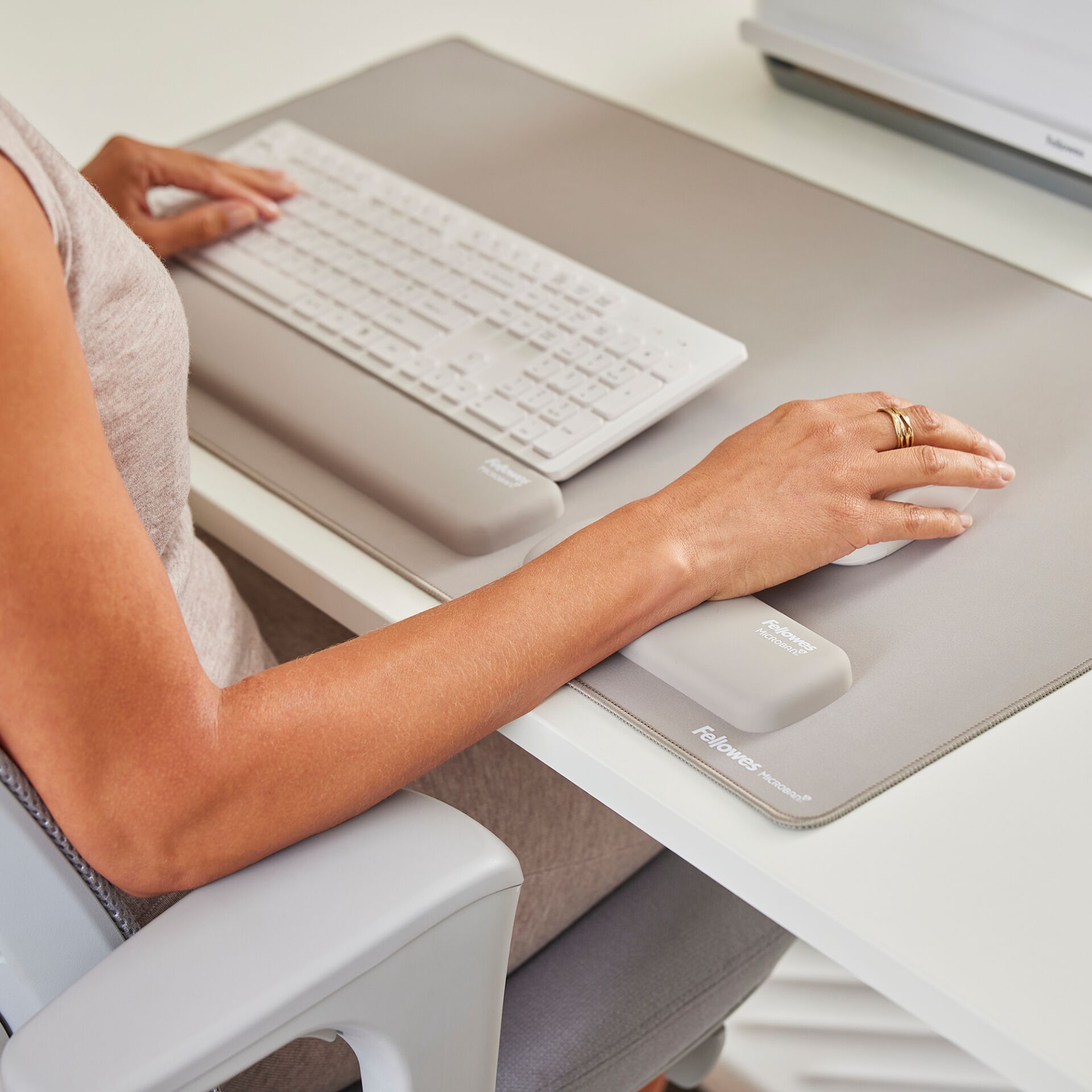 Computer, Laptop, PC, Tabelle, Person