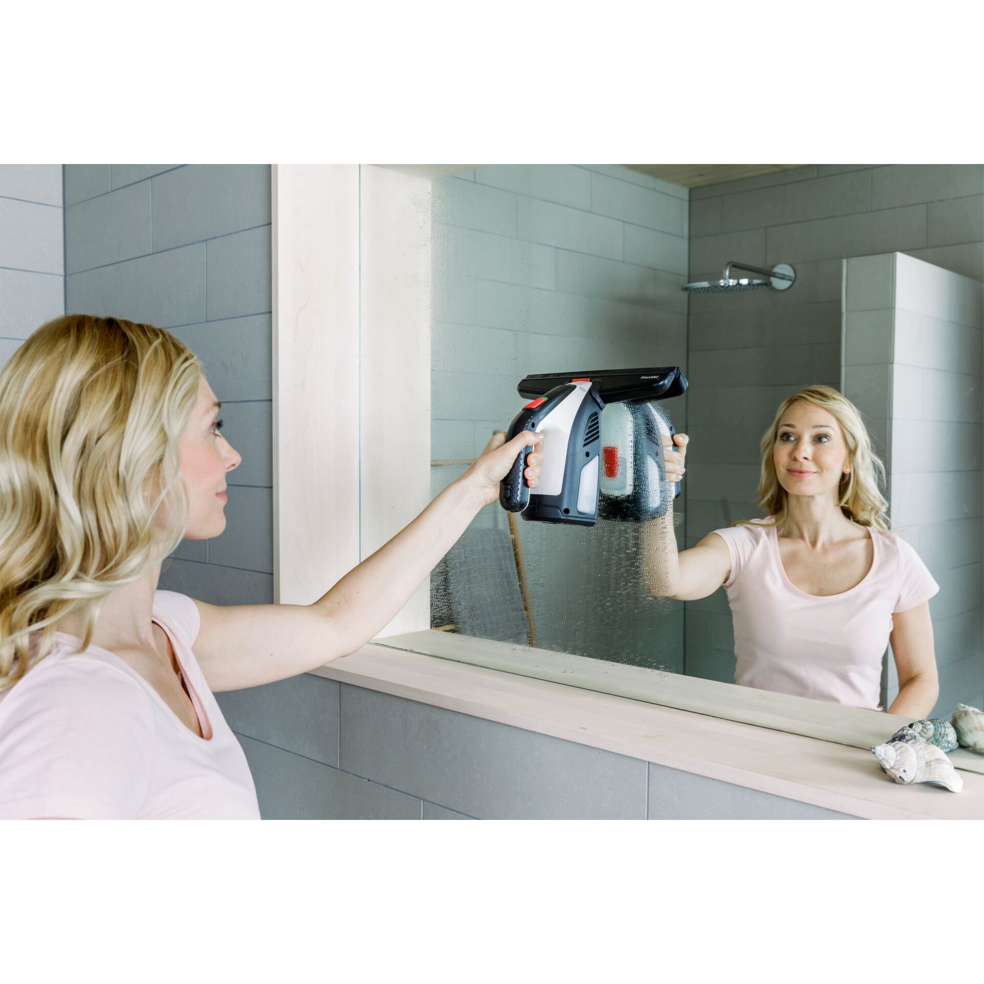 Elektrische Bohrmaschine, Werkzeug, Reinigen, Person, Becken