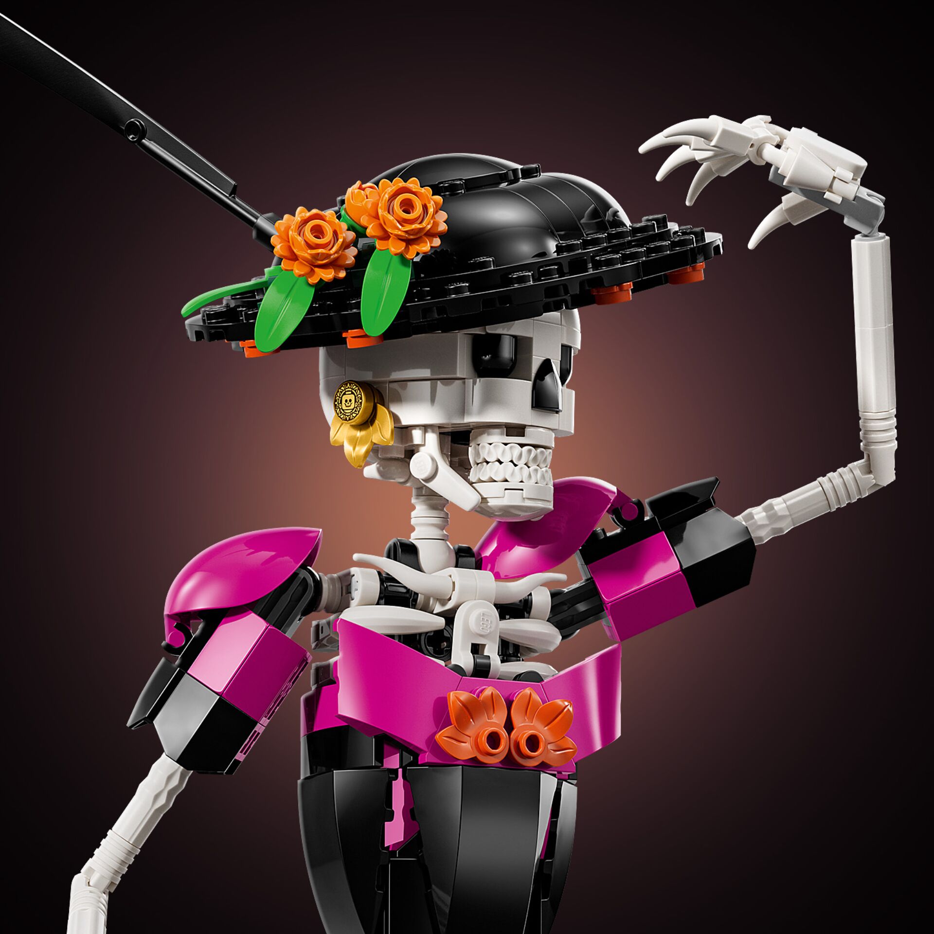 Skelett-Figur, Blumenkrone, Pinke Rüstung, robotische Figur, LEGO-Bau