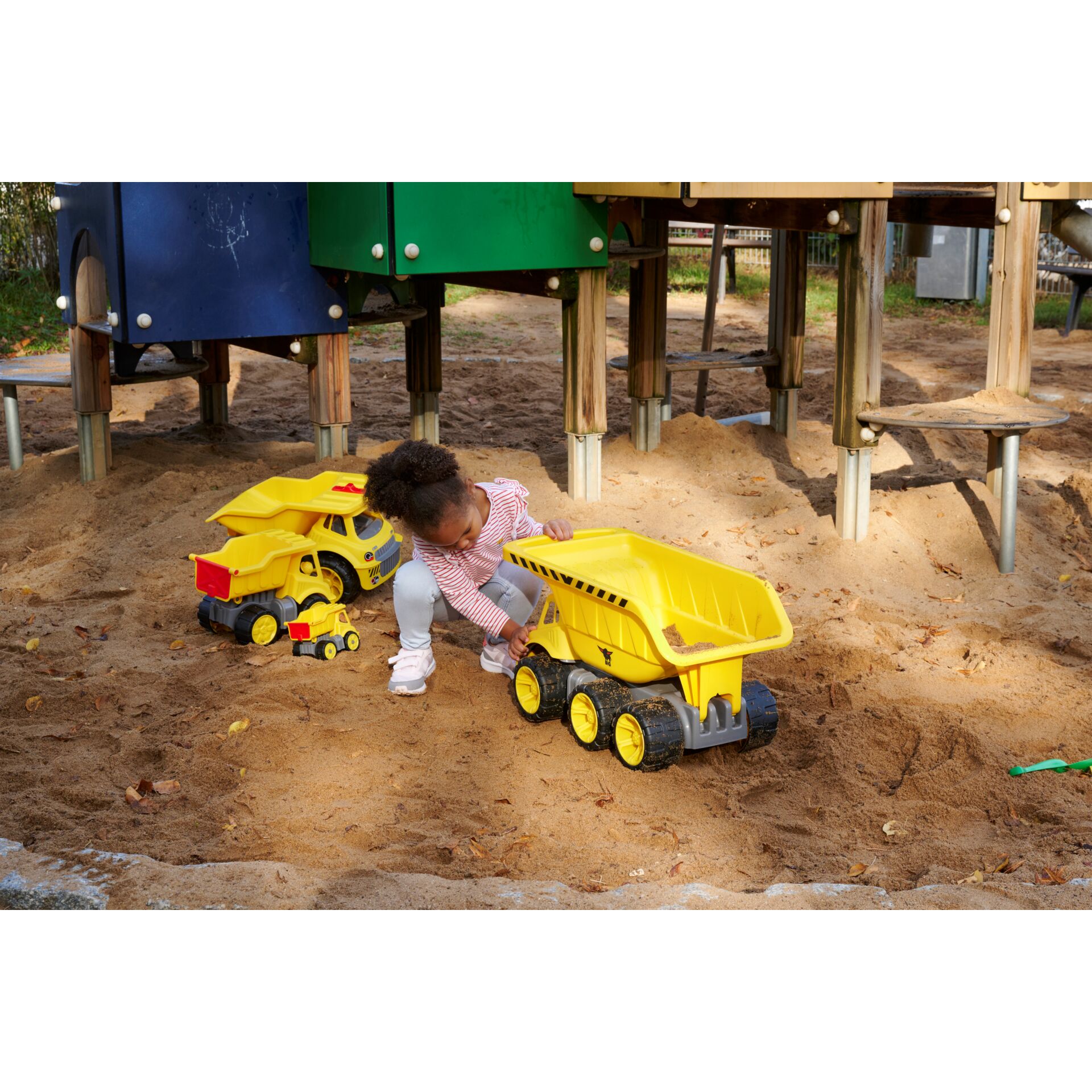 Spielbereich, Person, Draußen, Spielbereich im Freien, Gras