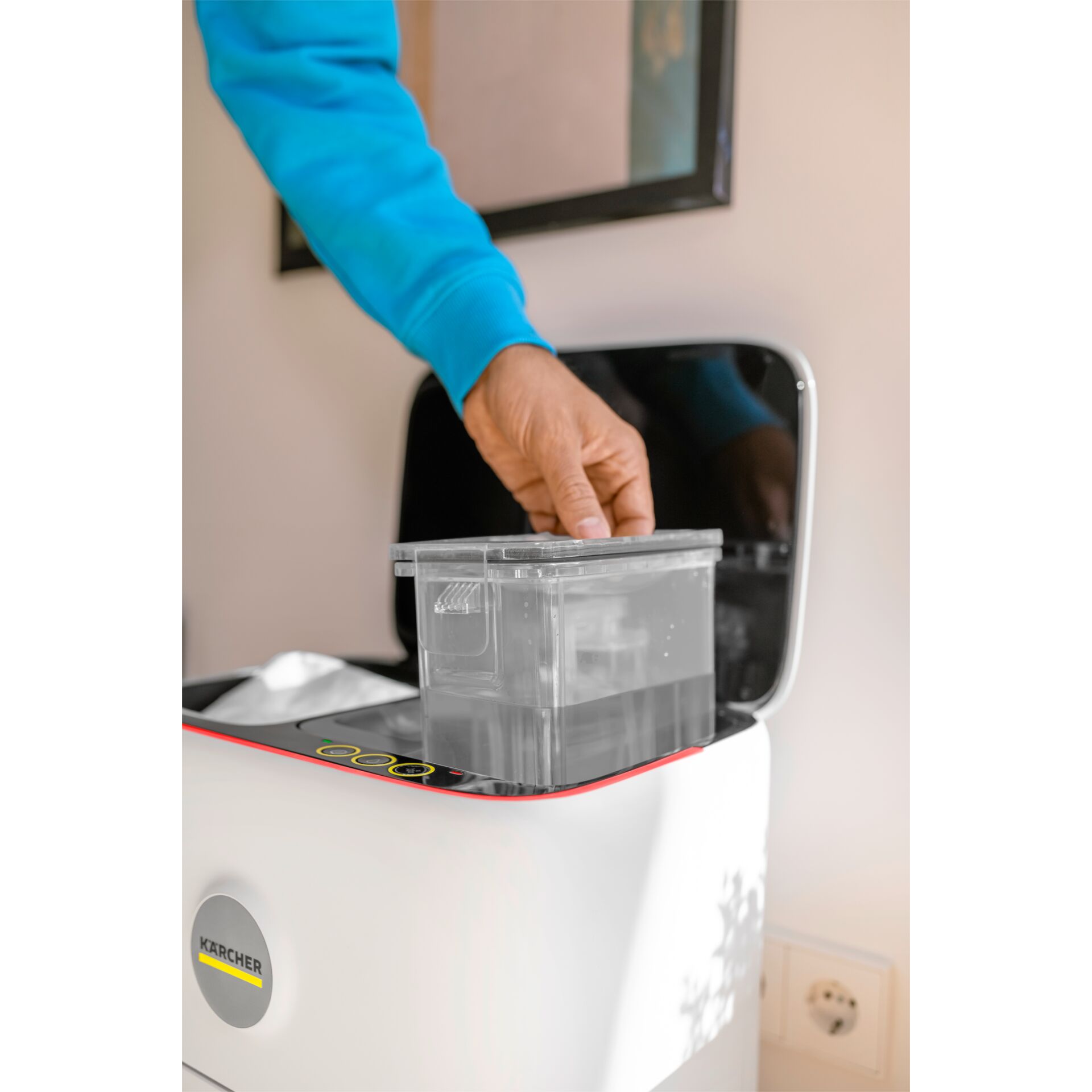 Waschmittelbehälter, Klarer Behälter, Schmutzwassertank, Kraftgerät, Kärcher-Top, Klarspüler, Waschmittel, Transparentbehälter, Gebrauchsanleitung, Haushaltsgerät