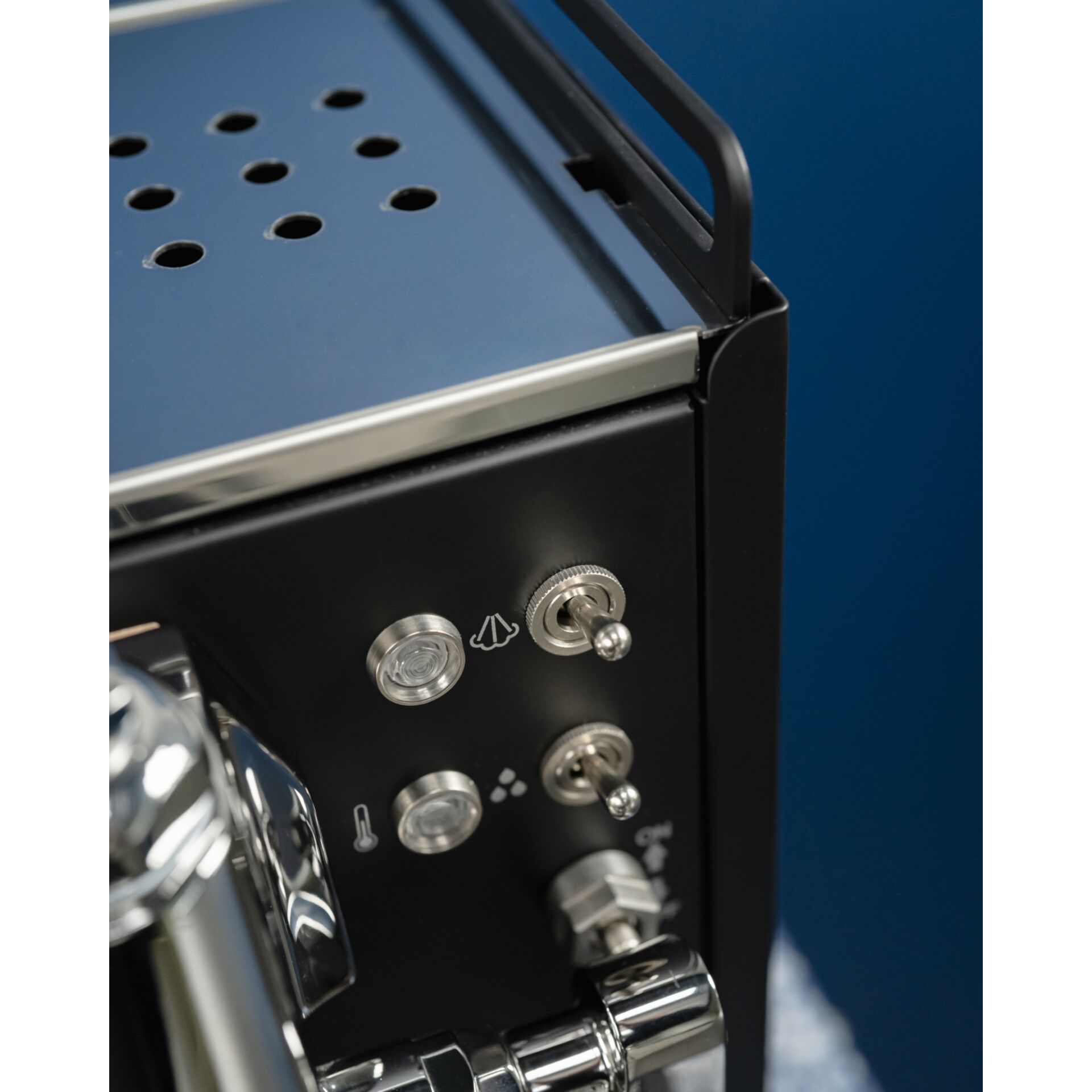 Elektrisches Gerät, Schalter