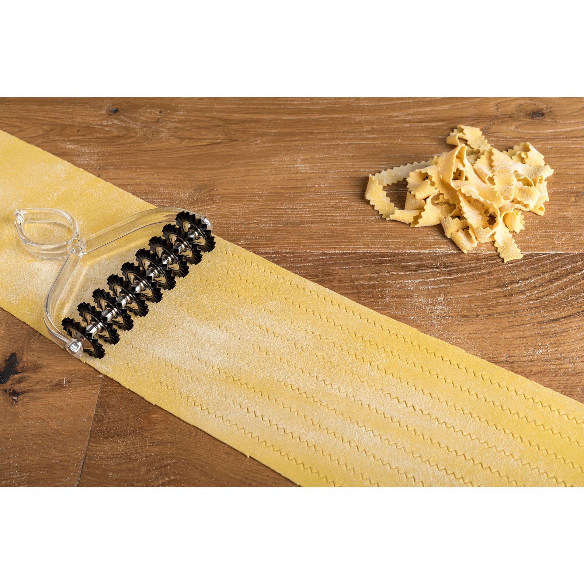 Nudeln, Pasta, Nudelrolle, Spirale, Küchenzubehör