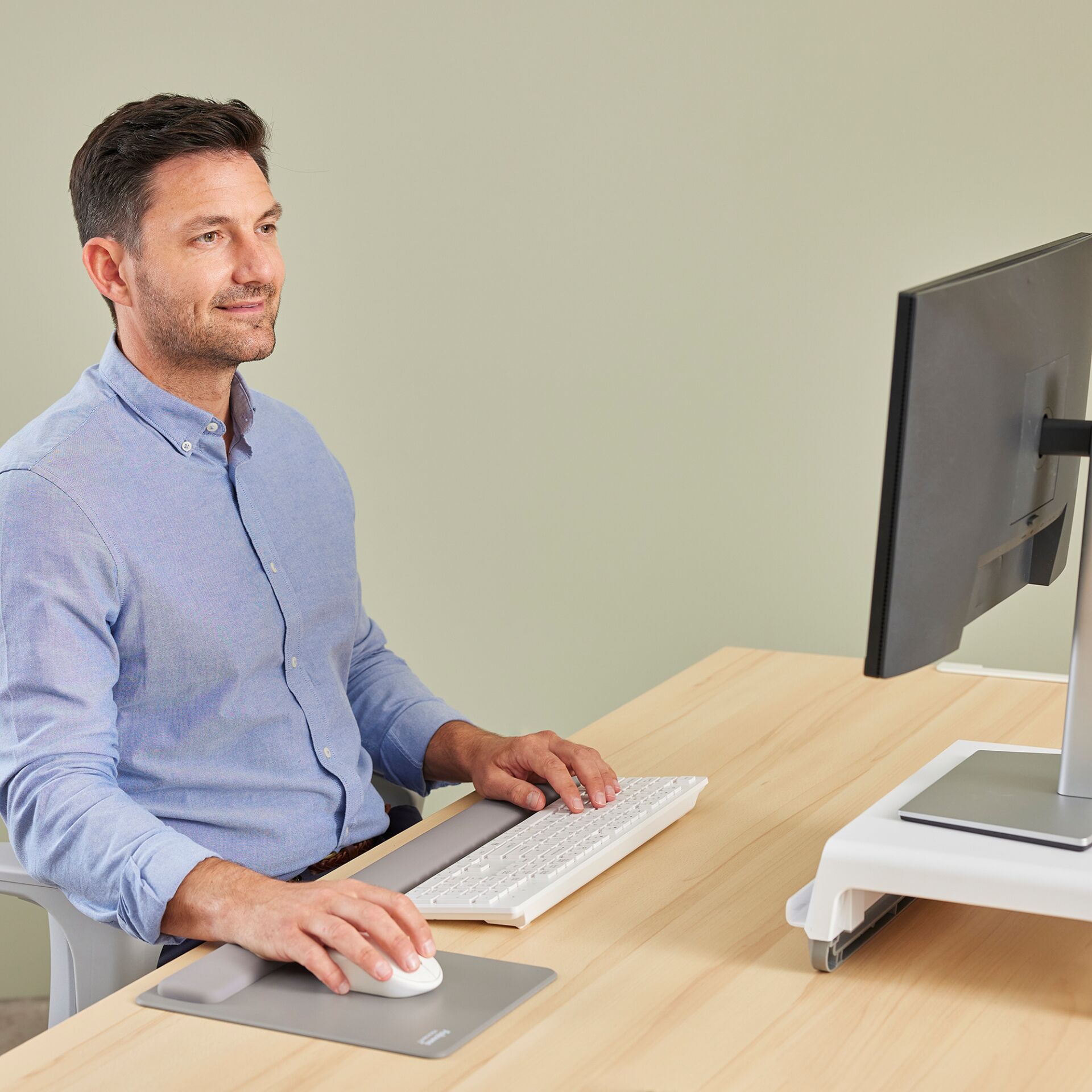 Moebel, Tabelle, Schreibtisch, Computer-Tastatur, Person