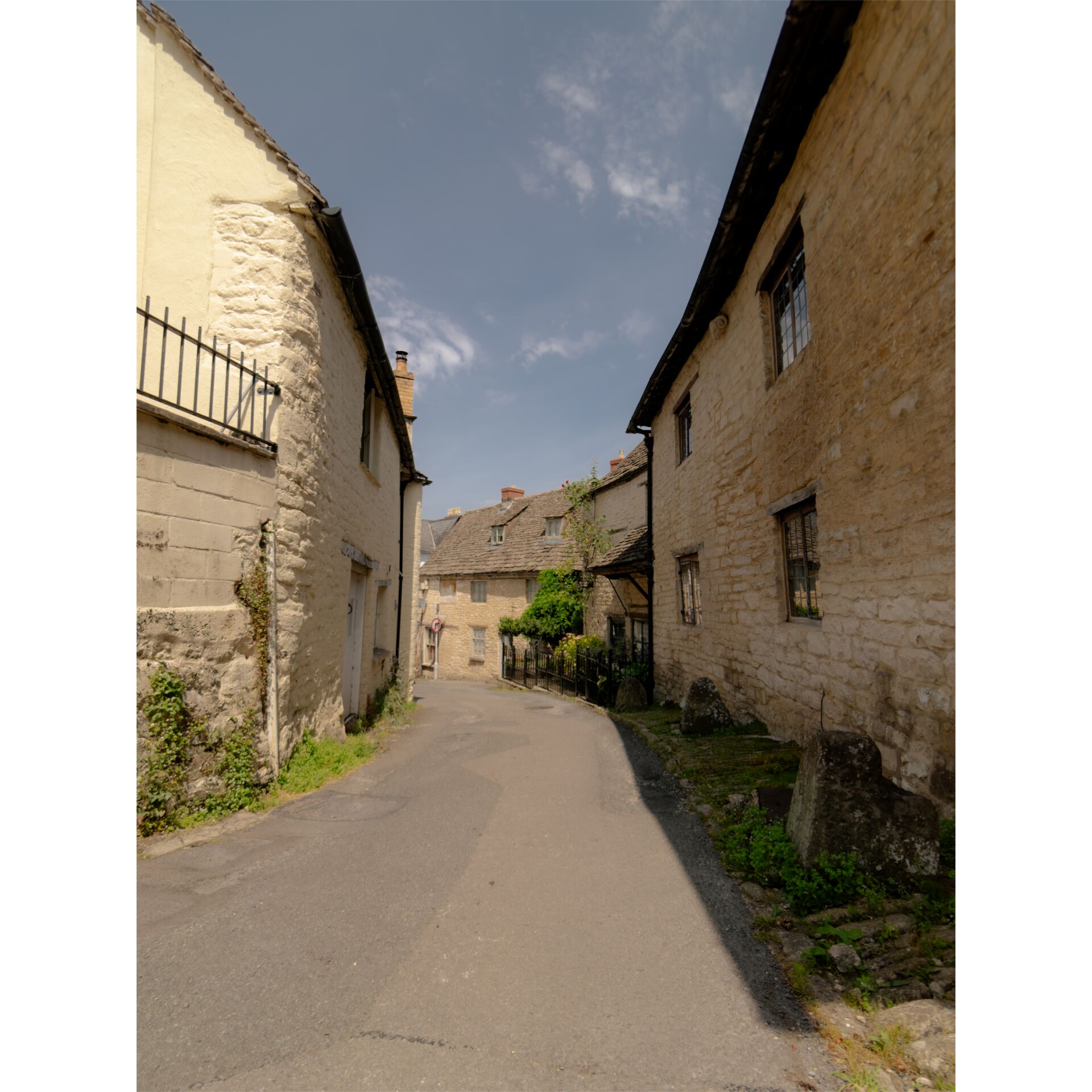 Steinhäuser?, enge Straße, Dorf, Außenbereich, Straße, historisches dorf, Steinbauten, enge straße, Ländliche gegend, Gasse