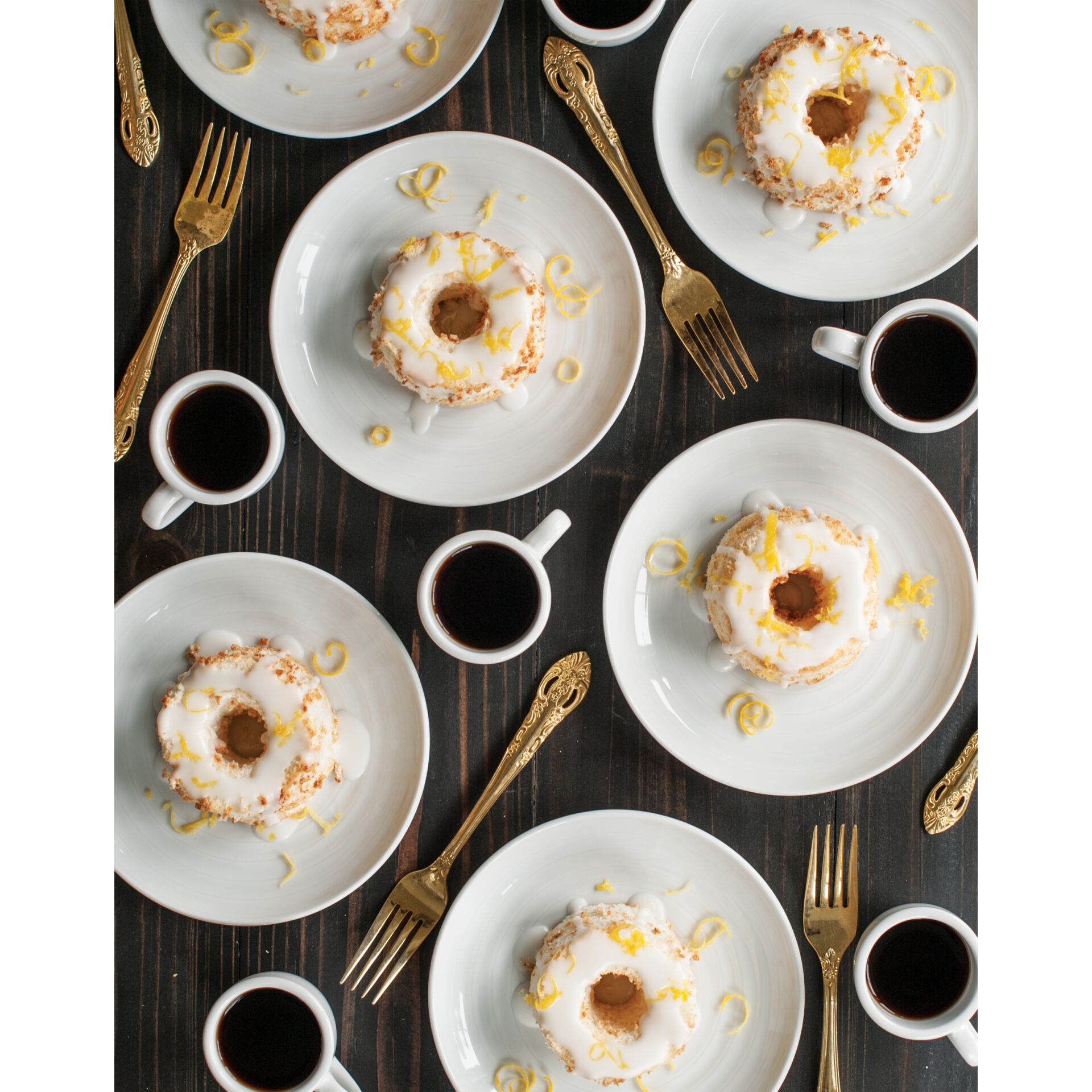 Brunch, Präsentation des Essens, Besteck, Gabel, Tasse