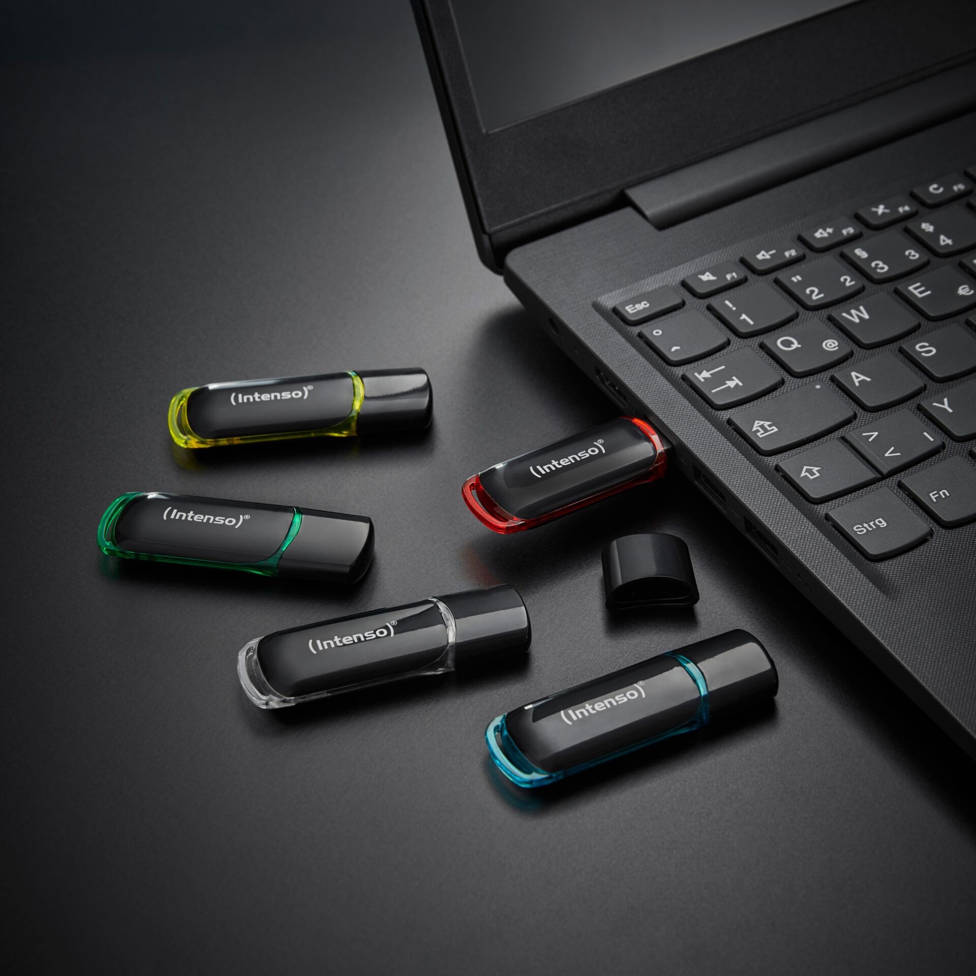 USB, USB-Stick, Speicherstick, Flashdrive, Intenso