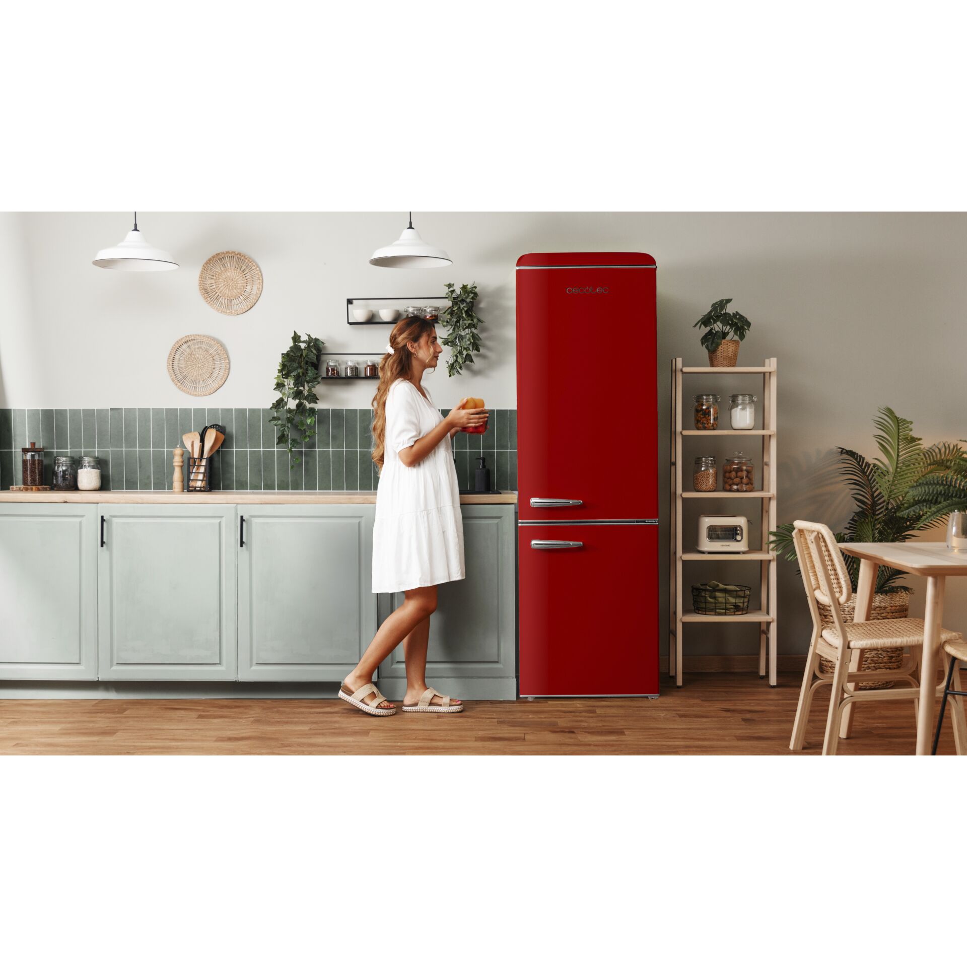 Drinnen, Innenarchitektur, Kühlschrank, Handtasche, Person, Drinnen, Innenarchitektur, Kühlschrank, Handtasche, Person, Drinnen, Innenarchitektur, Kühlschrank, Handtasche, Person, Drinnen, Innenarchitektur, Kühlschrank, Handtasche, Person