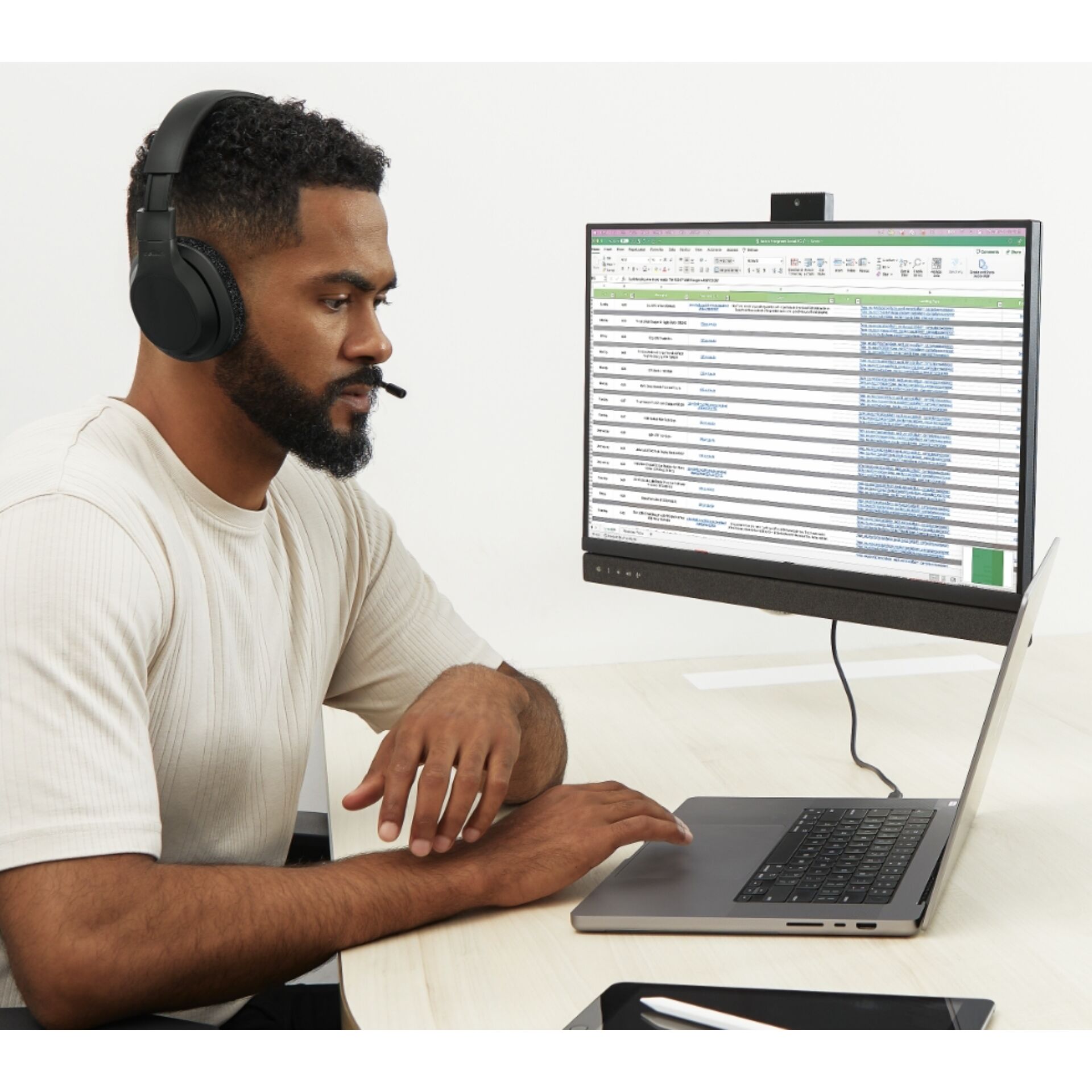 Kopfhörer, Computer-Tastatur, Laptop, Kopf, Gesicht