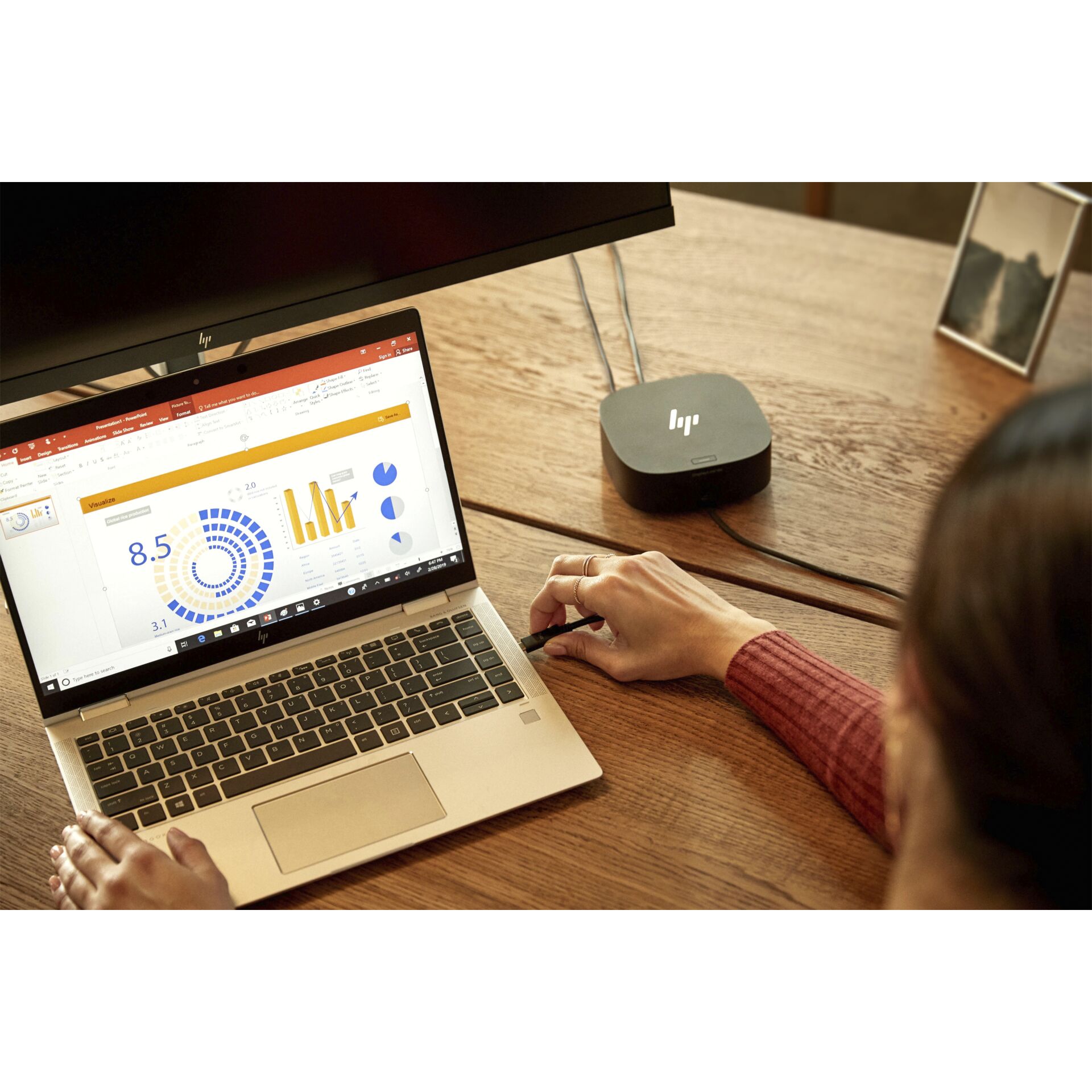 Computer-Tastatur, Laptop, Tabelle, Person, Überwachen