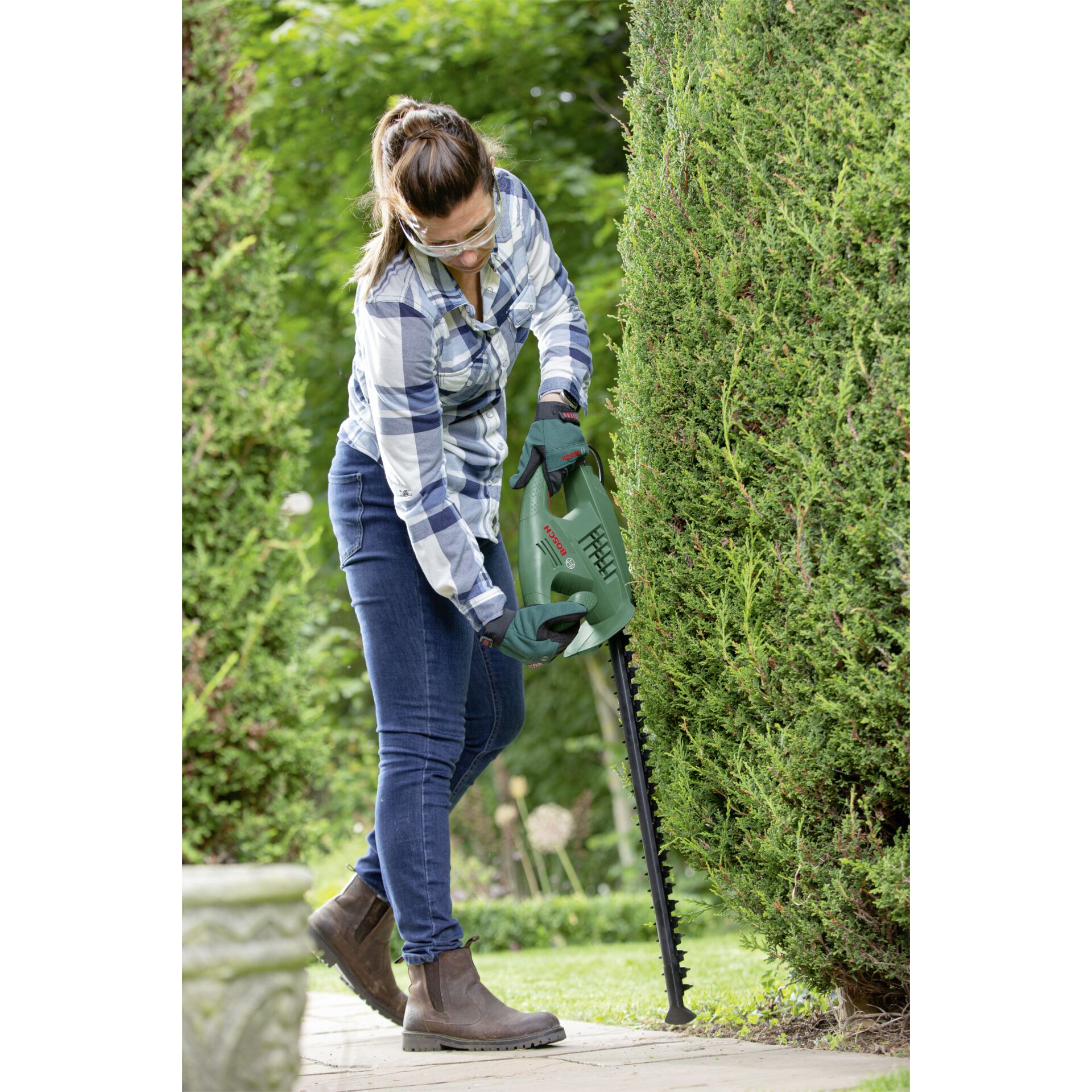 Hecke, Handschuh, Hosen, Gras, Person