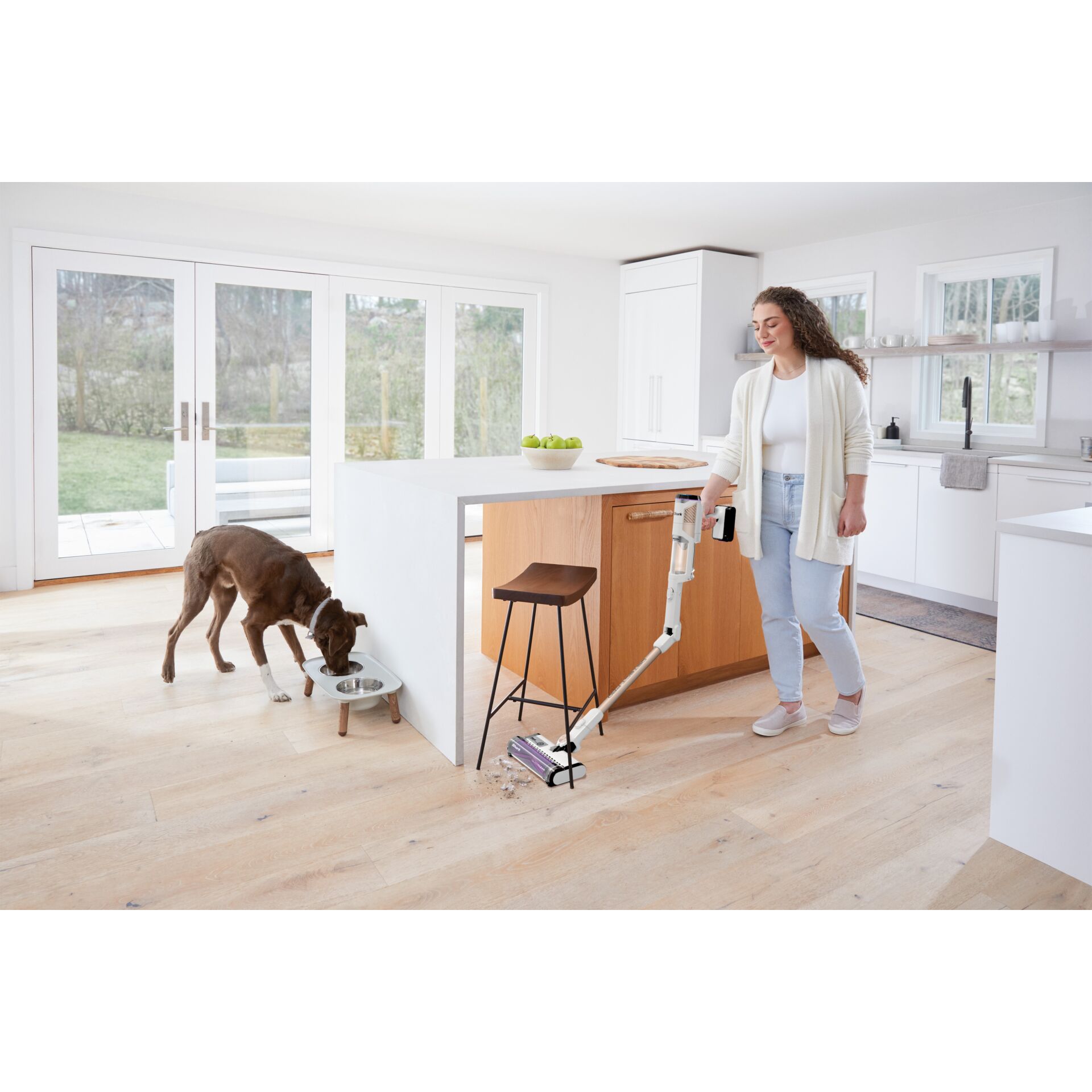 Drinnen, Innenarchitektur, Kleidung, Mantel, Hund