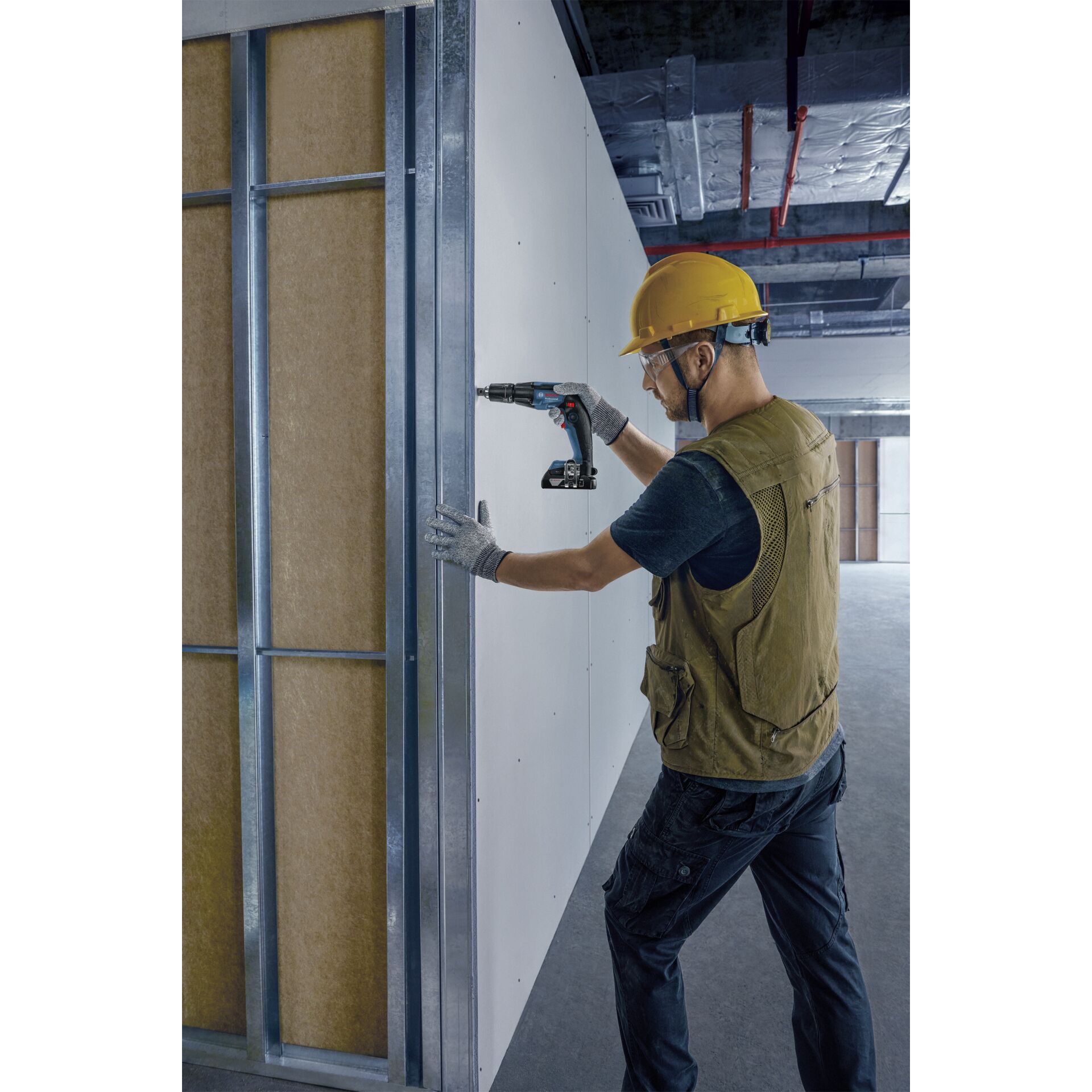 Elektrische Bohrmaschine, Werkzeug, Arbeiter, Innenarchitektur, Handschuh