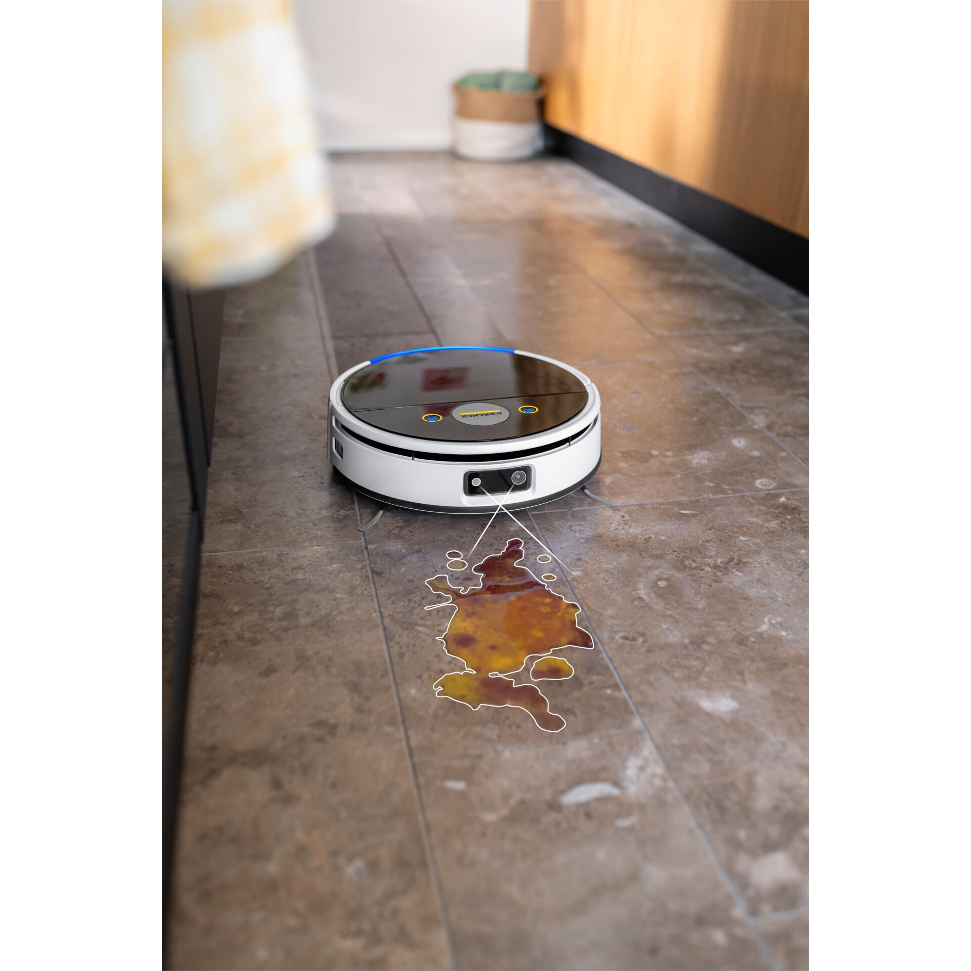 Robotstaubsauger, Sauger, Haushaltsroboter, Fliesenboden, Kollisionserkennung, Saugroboter, Robotstaubsauger, Staubsauger-Roboter, Haushaltsroboter, bodenreinigung