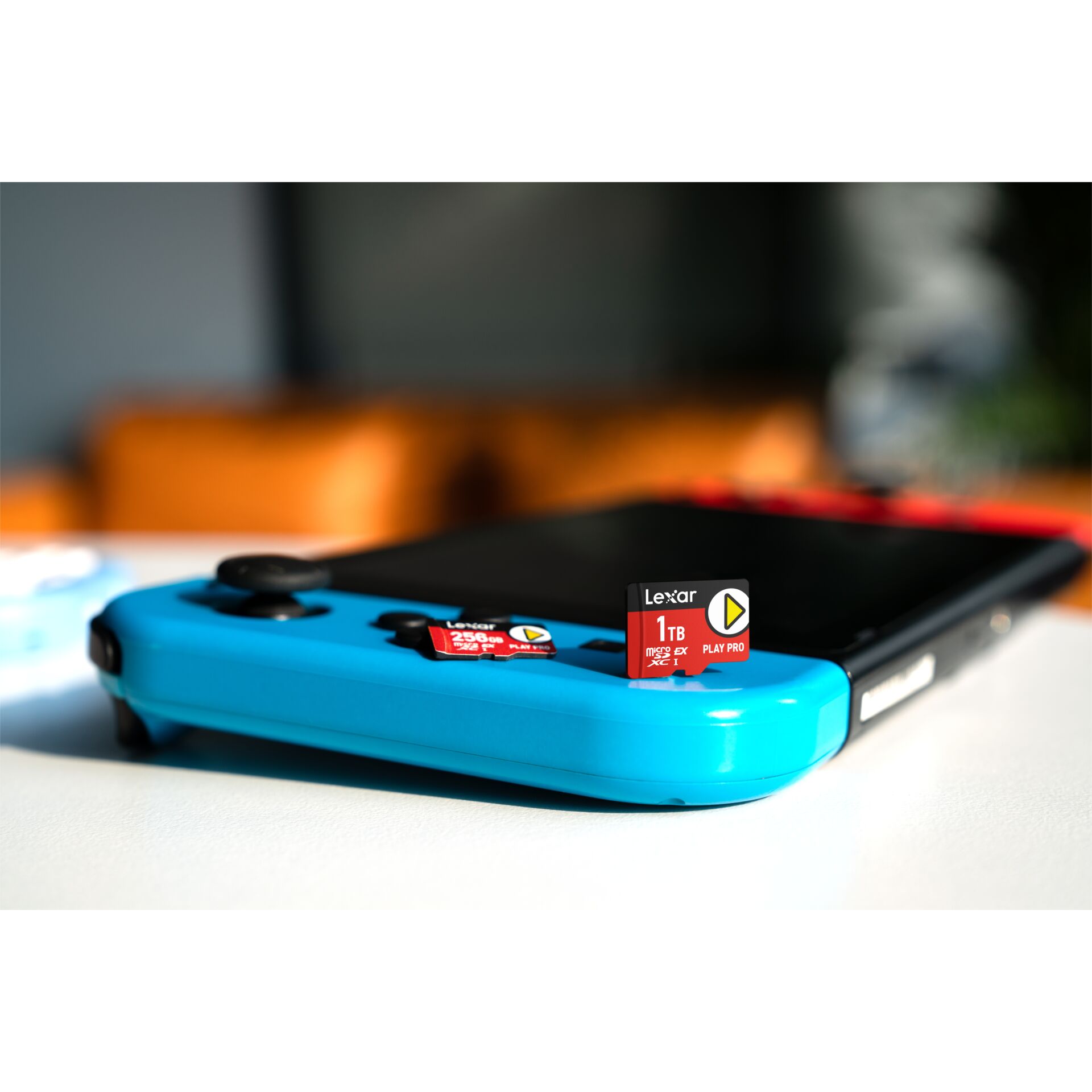 Nintendo Switch, Joy-Con, HD Bildschirm, blaue Konsole, Speicherkartenfach
