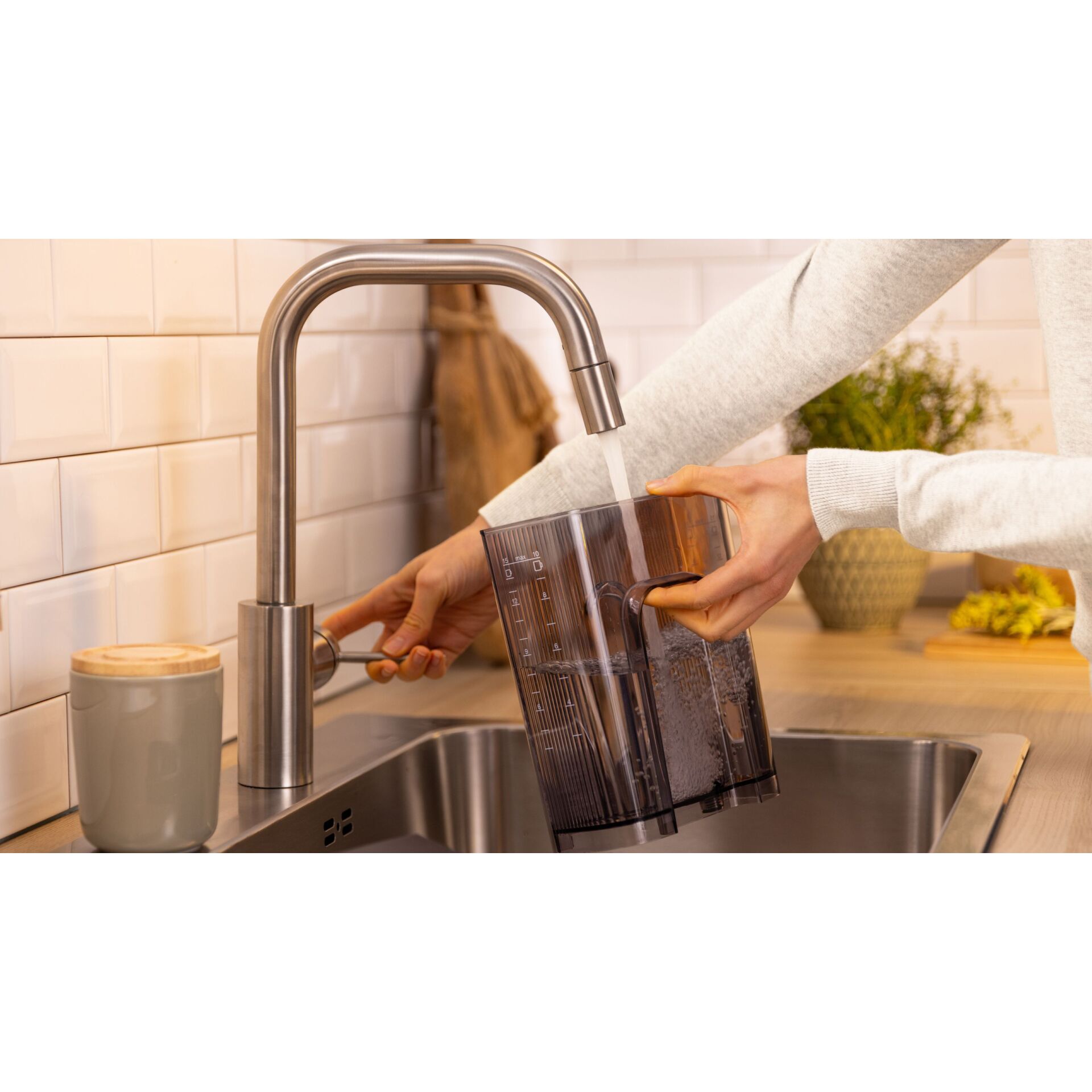 Sinken, Waschbeckenhahn