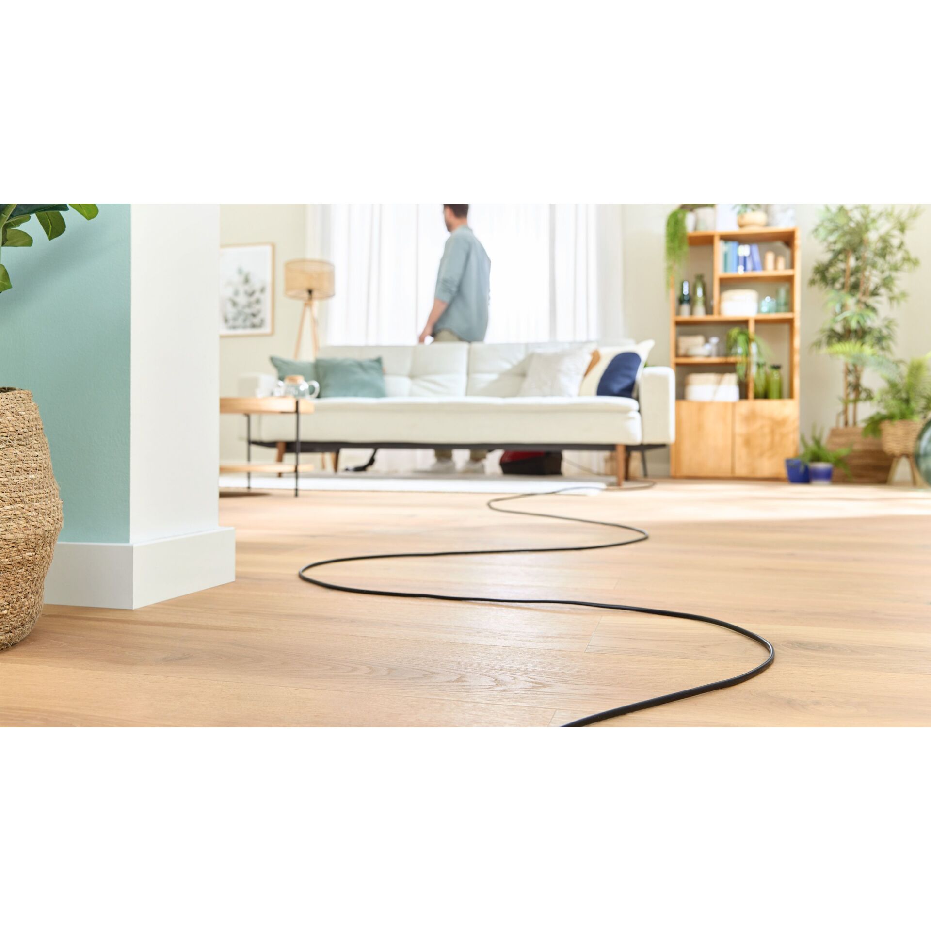 Innenarchitektur, Fußboden, Kaffeetisch, Bodenbelag, Inneneinrichtung