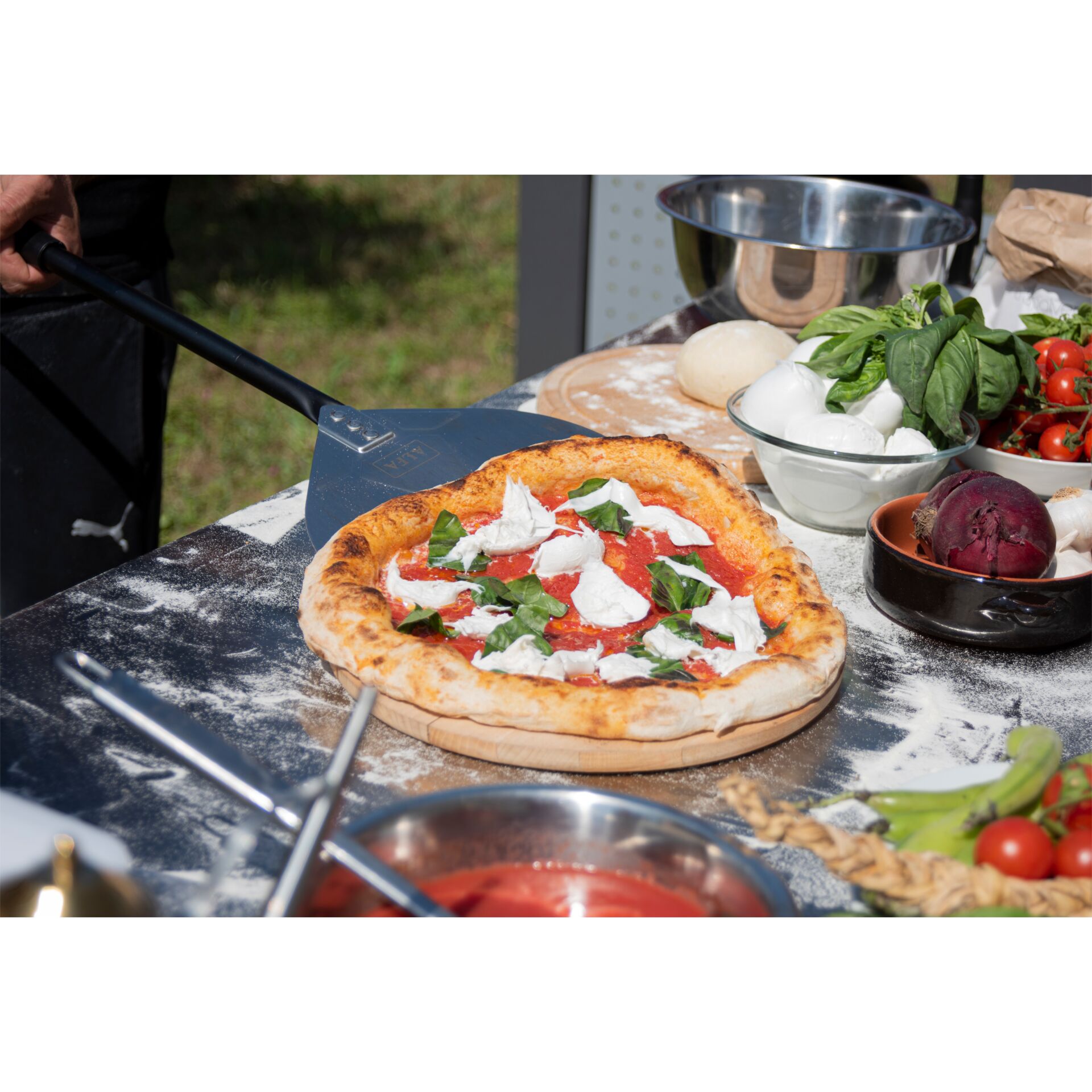 Essen, Präsentation des Essens, Pizza