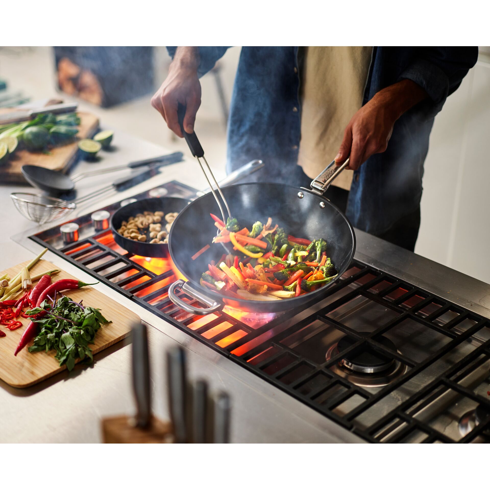 Kochtopf, Essen umrühren, Erwachsener, Mann, Person