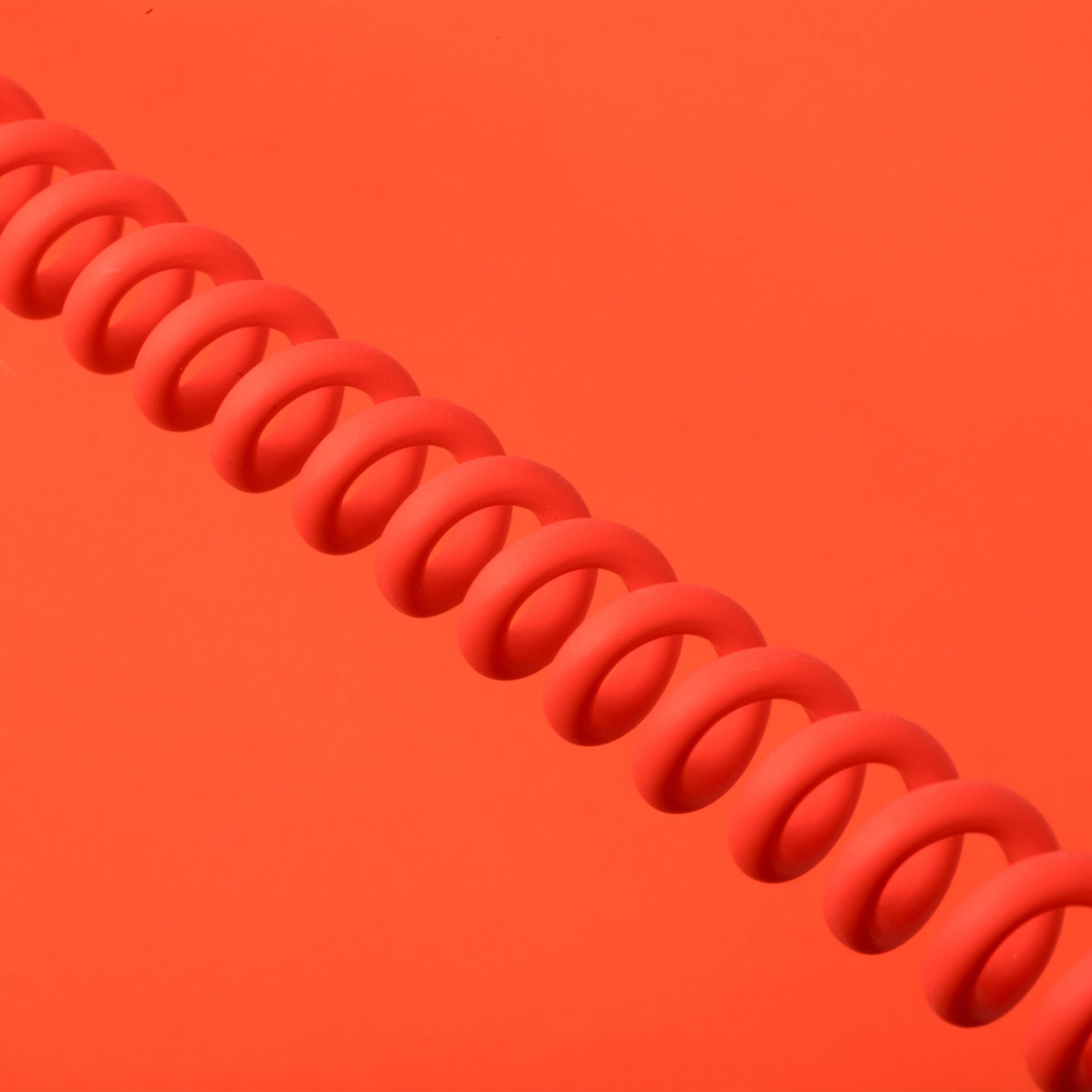 Spirale, Spiralkabel, Kabelspirale, Elektronikzubehör, Orangene Farbe