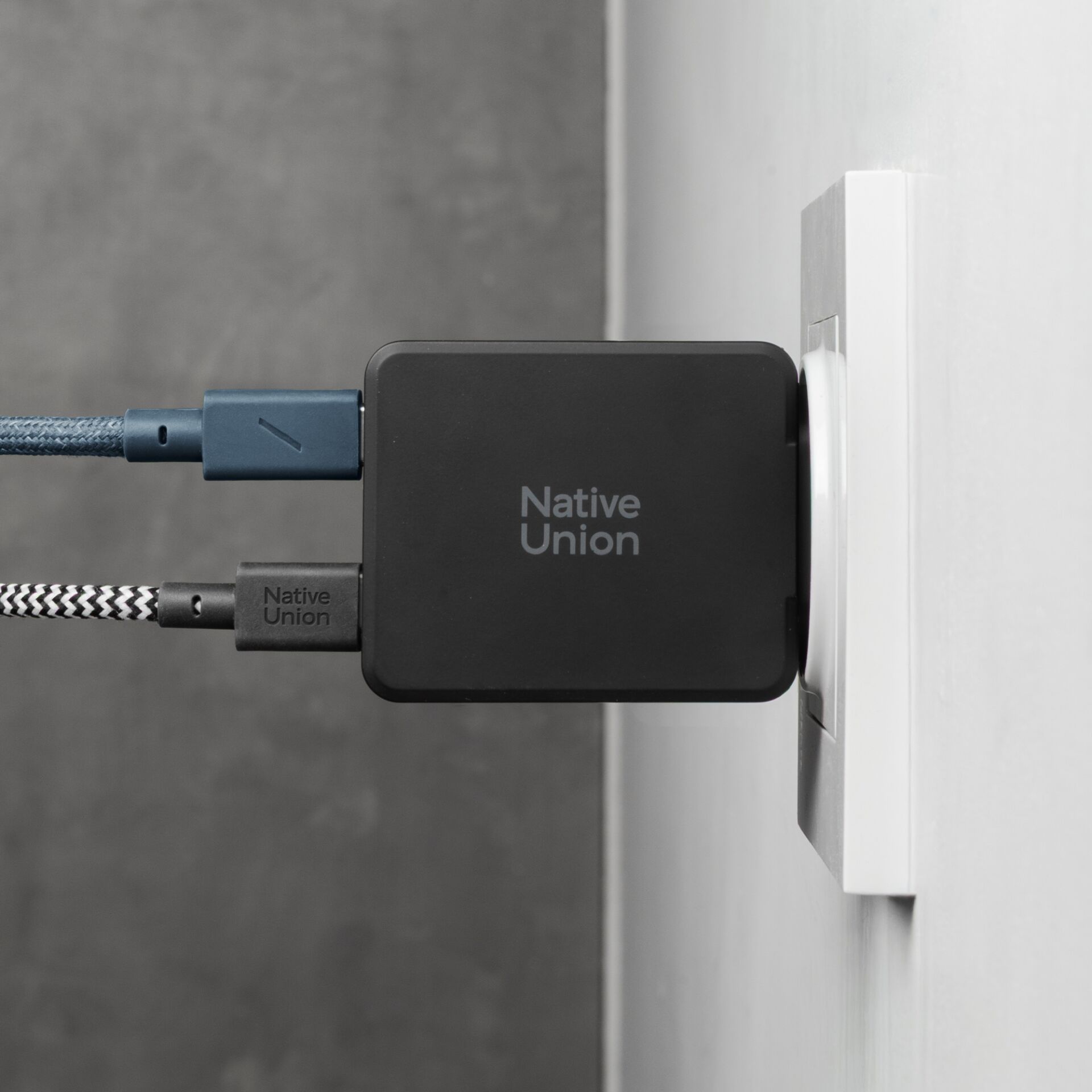 Ladegerät, USB-C, Anschlusskabel, 2-in-1 adapter, Native Union