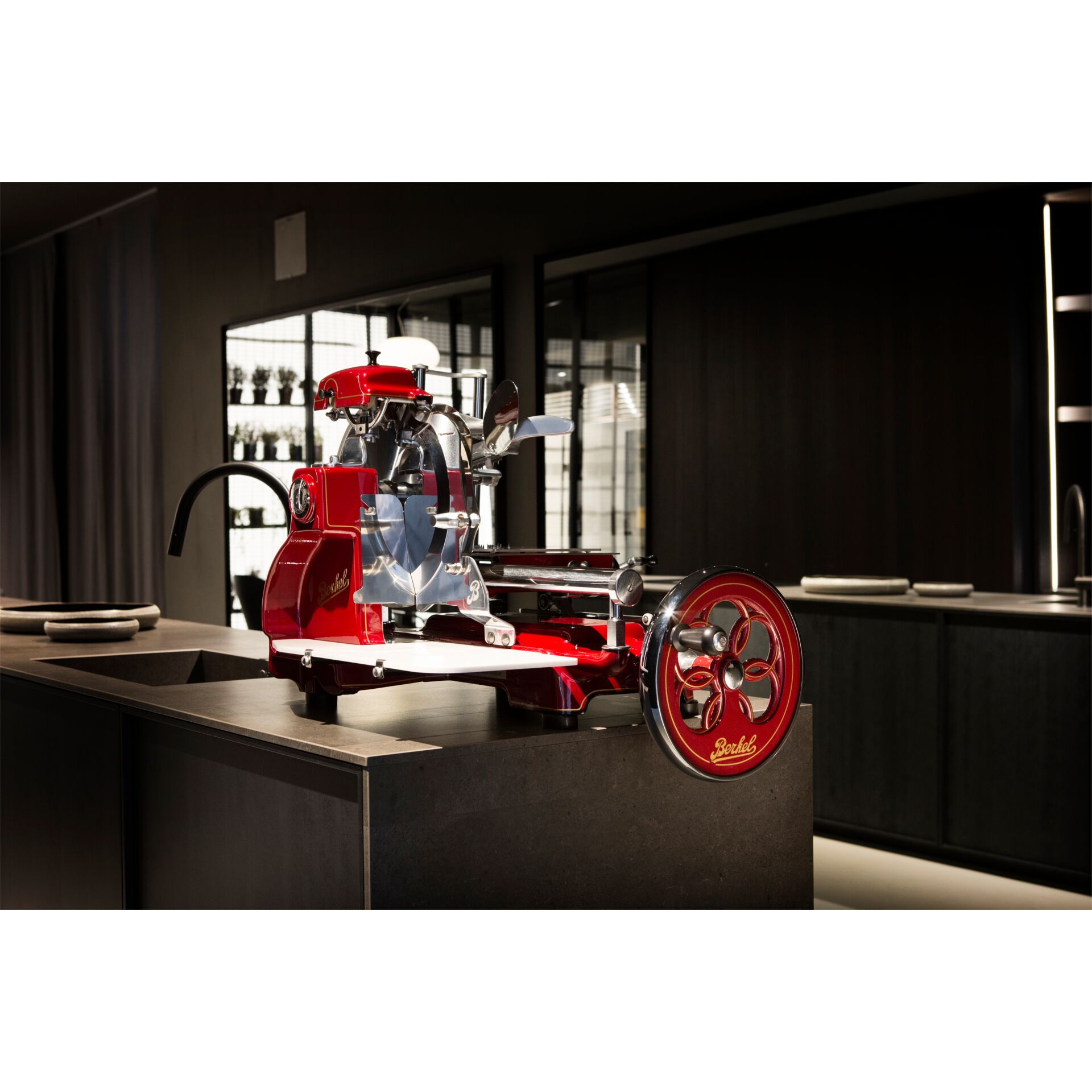 Küchenmaschine, Mühle, rote Farbe, manuelles Gerät, Thekenanzeige