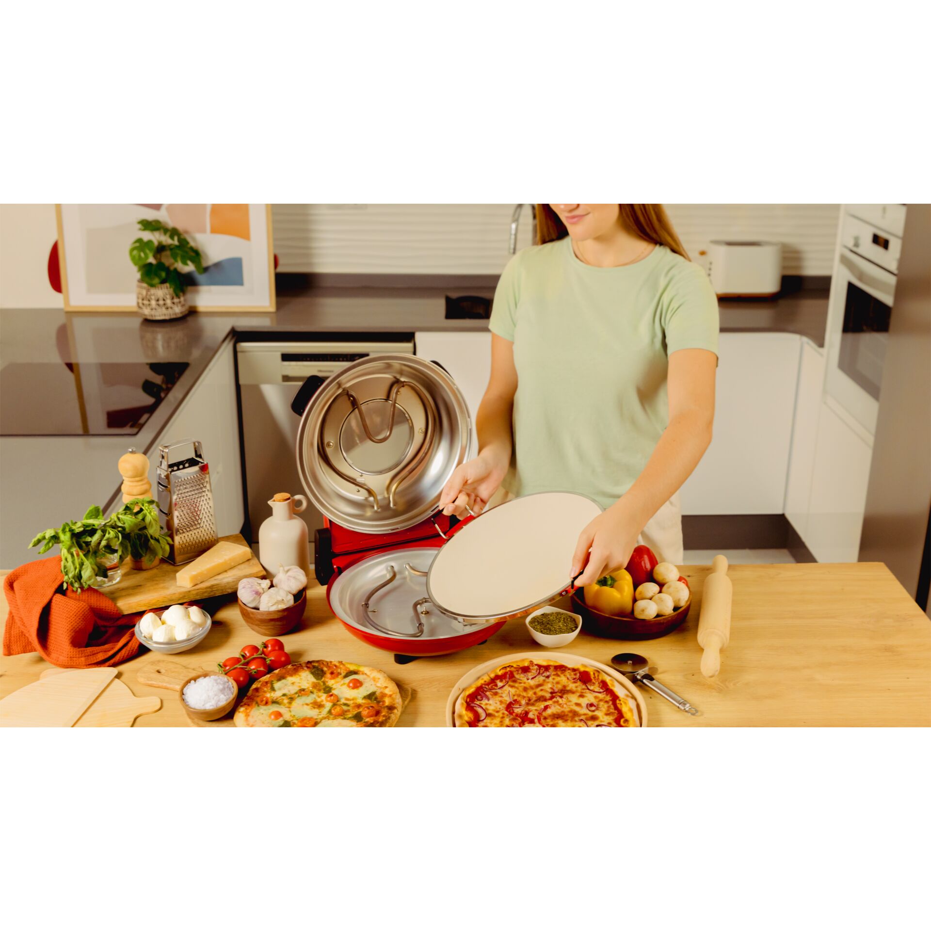 Kochgeschirr, Pizza, Erwachsener, Person, Frau, Kochgeschirr, Pizza, Erwachsener, Person, Frau