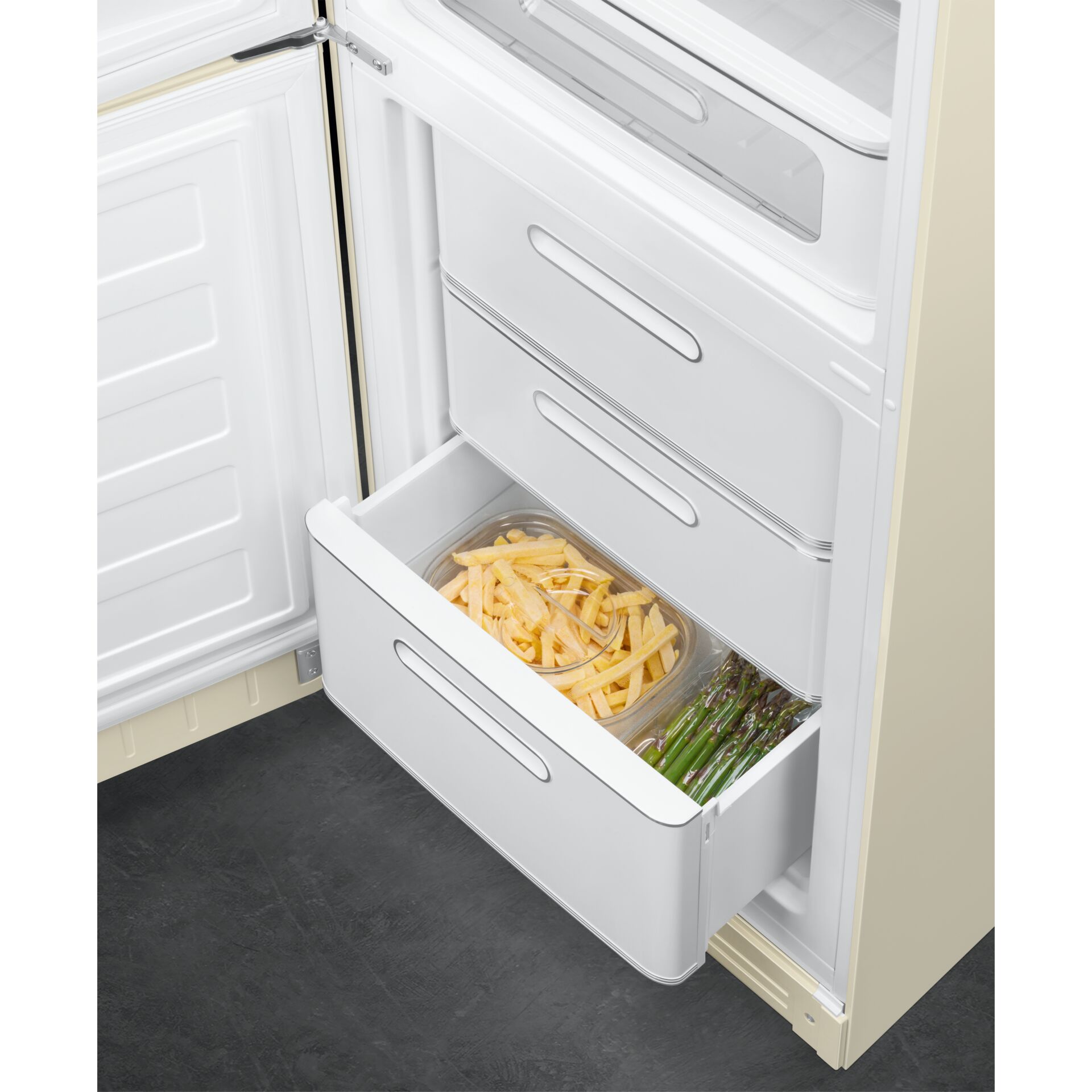 Gerät, Elektrisches Gerät, Kühlschrank, Gerät, Elektrisches Gerät, Kühlschrank