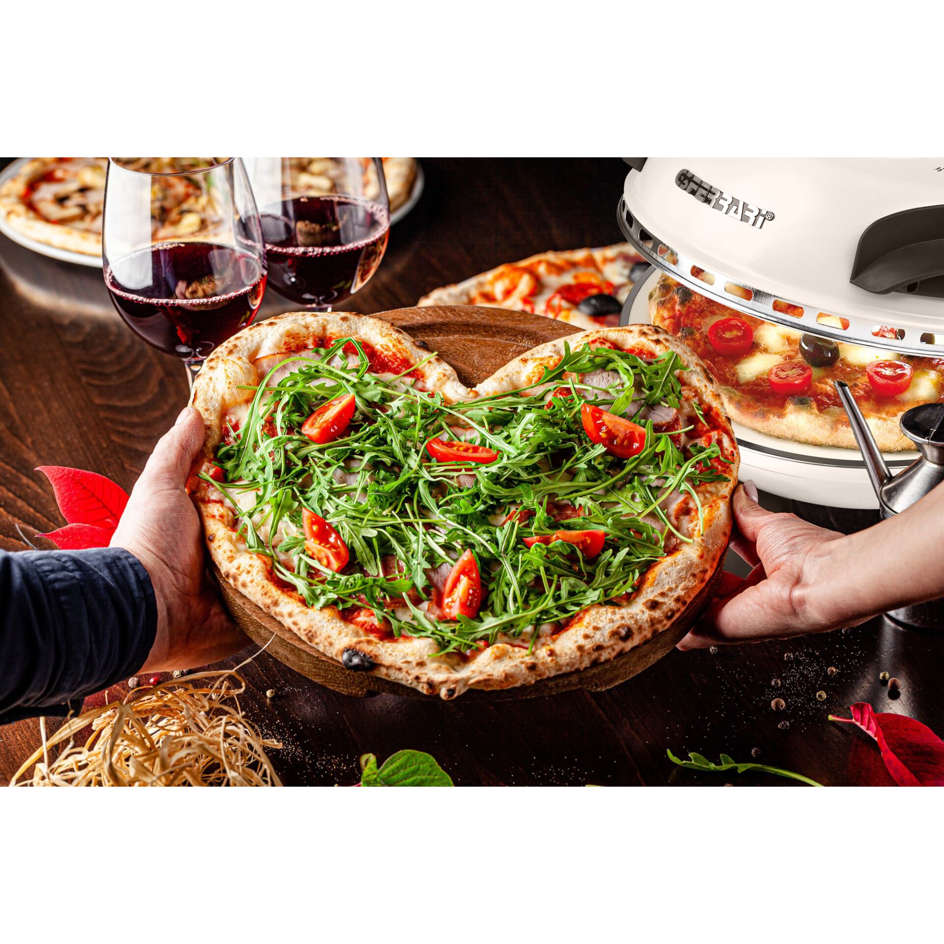 Pizza, Rucola, Tomate, Holzofen, Pizzaheber