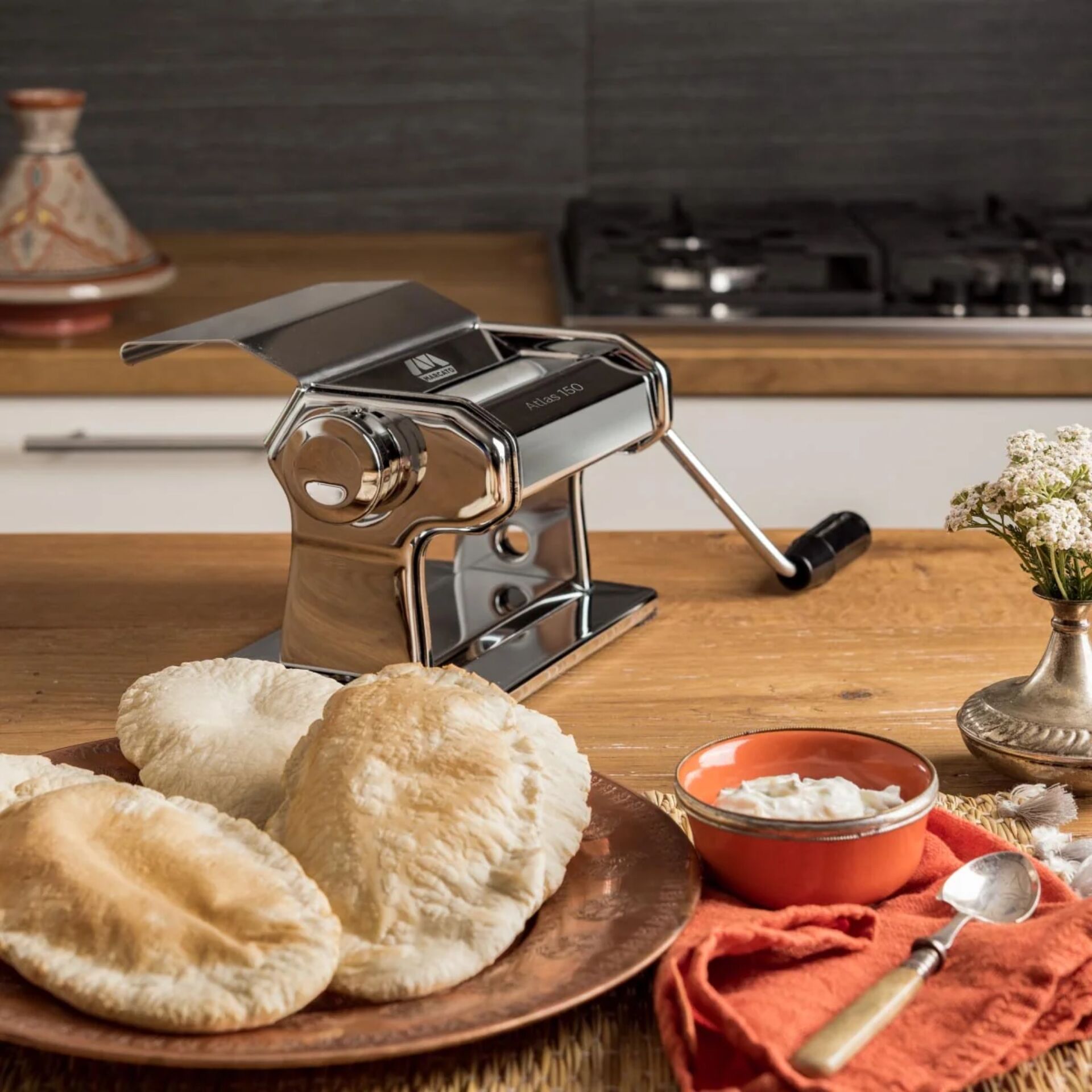 italian bread, pasta machine, kitchen gadget, stovetop, bread plate