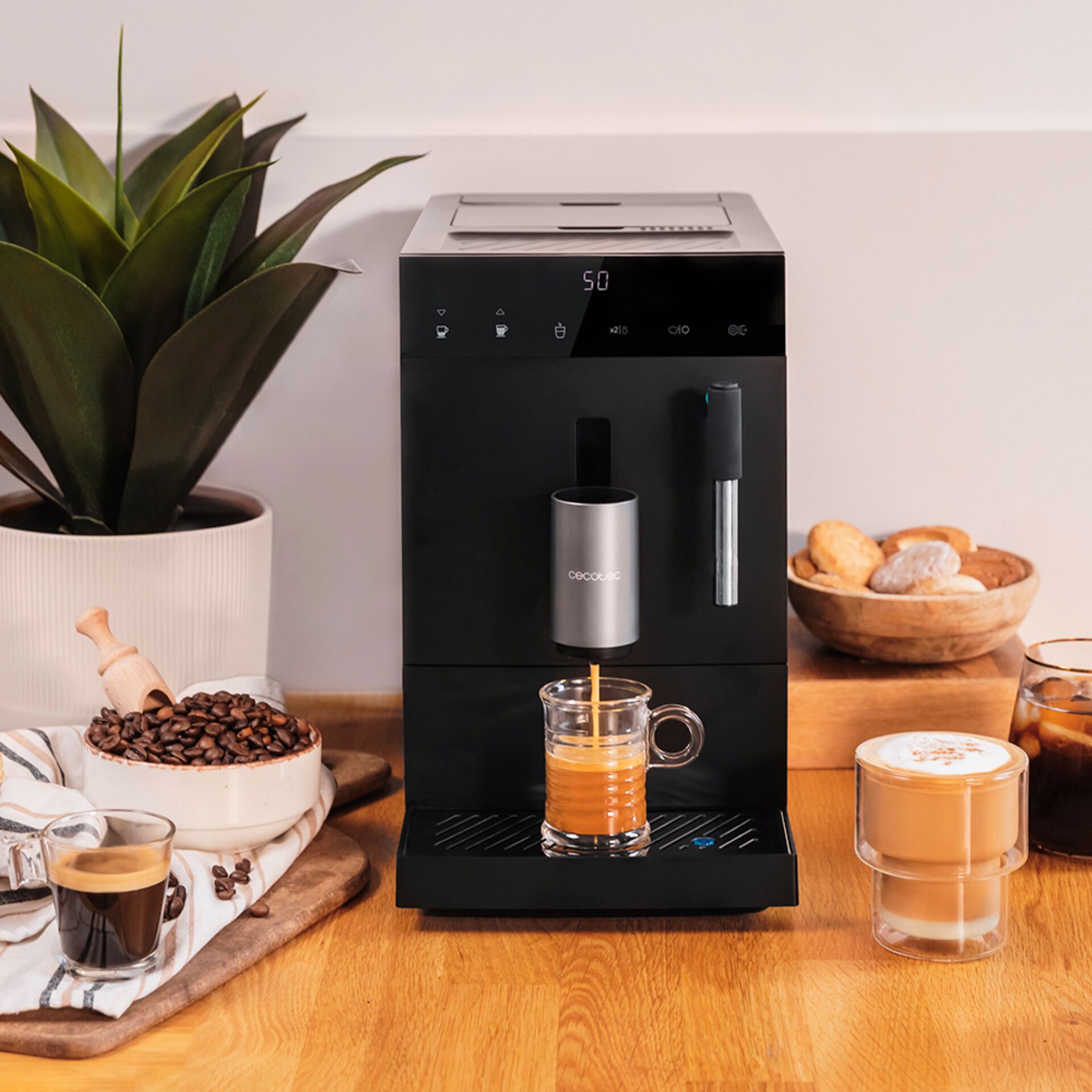 Kaffee-Kaffeemaschine, Espressomaschine, Kaffeemaschine, Tassenhalter, Kaffeebohnen