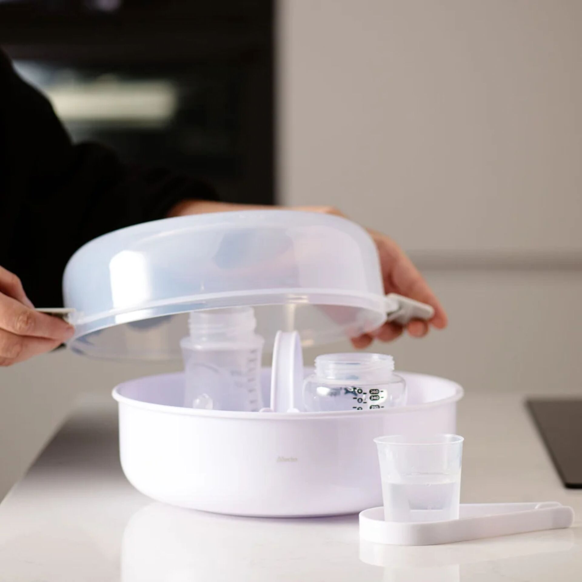 Ultraschall sterilizer, Baby bottle sterilizer, Steam sterilizer, White plastic, Water capacity