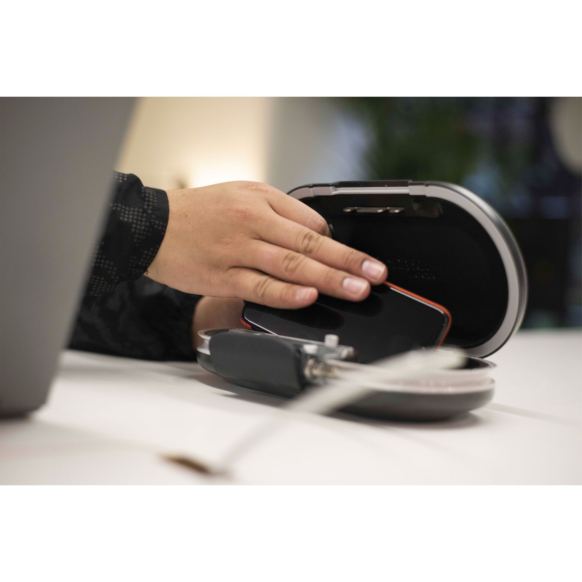 Computerausrüstung, Maus, Innenarchitektur, Finger, Telefon