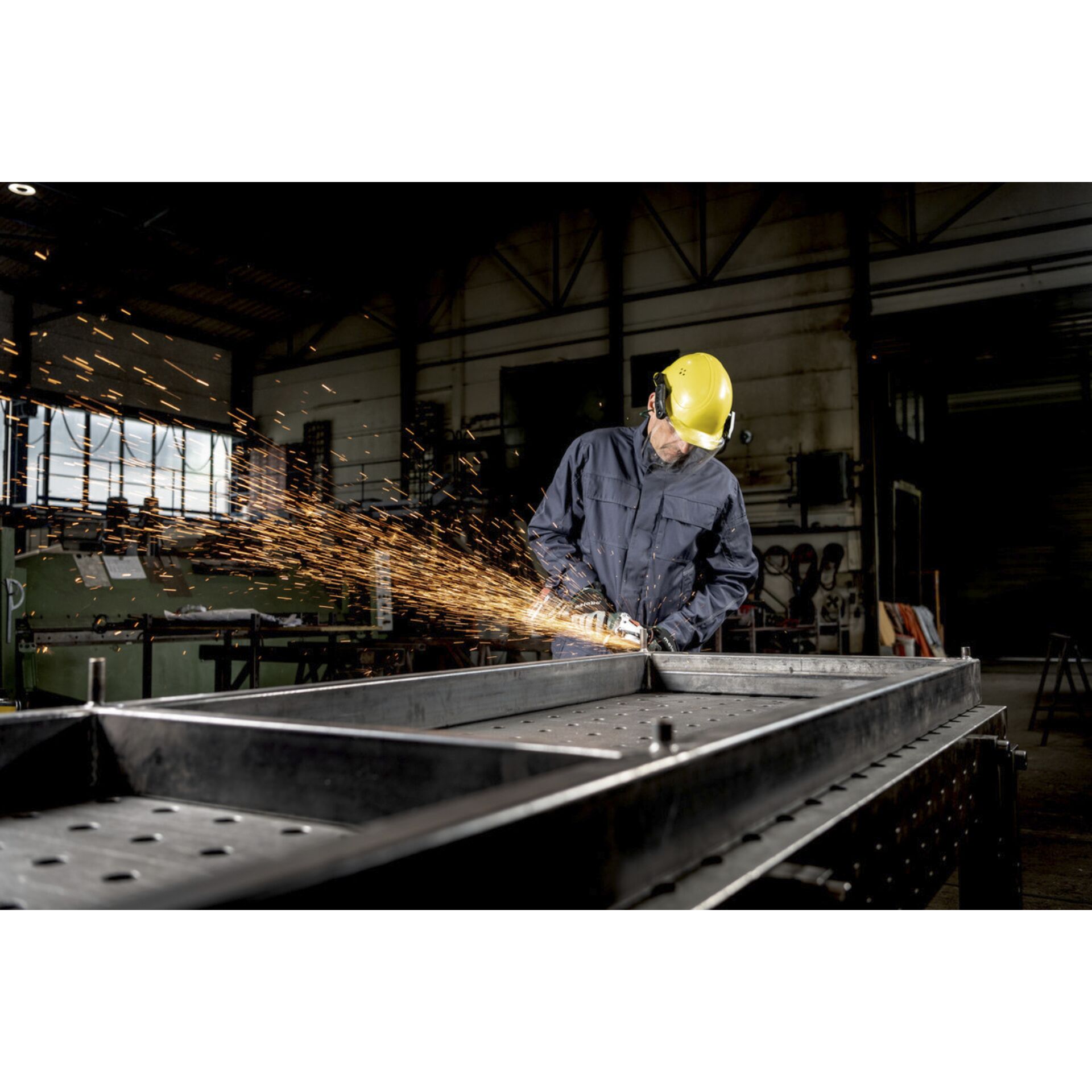 Person, Arbeiter, Helm, Fabrik, Mann