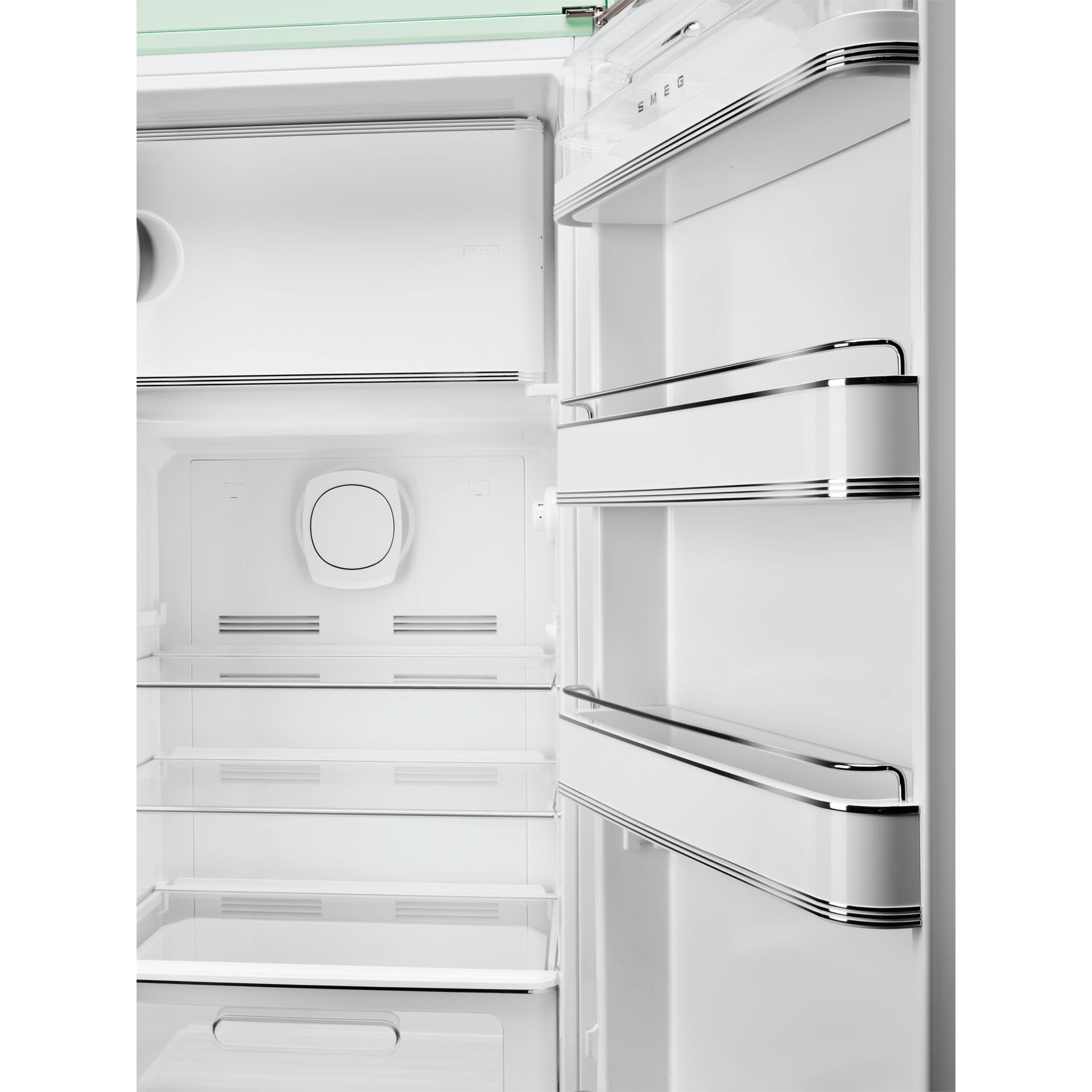 Kühlschrank, Weiß, offen, Einbau?