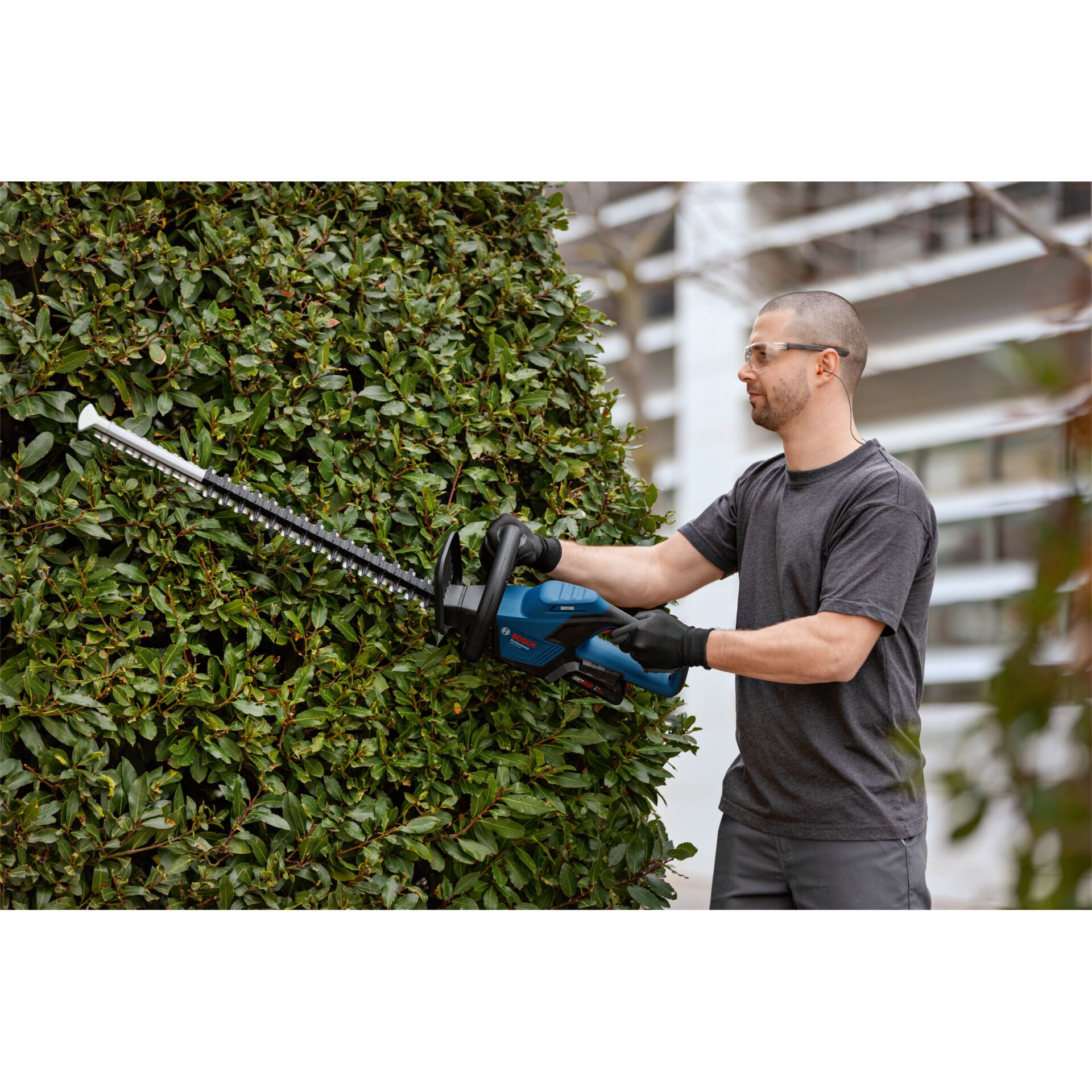 Heckenschere, Elektrisch, Akkubetrieben, Gehärtete Hecke, Schutzbrille
