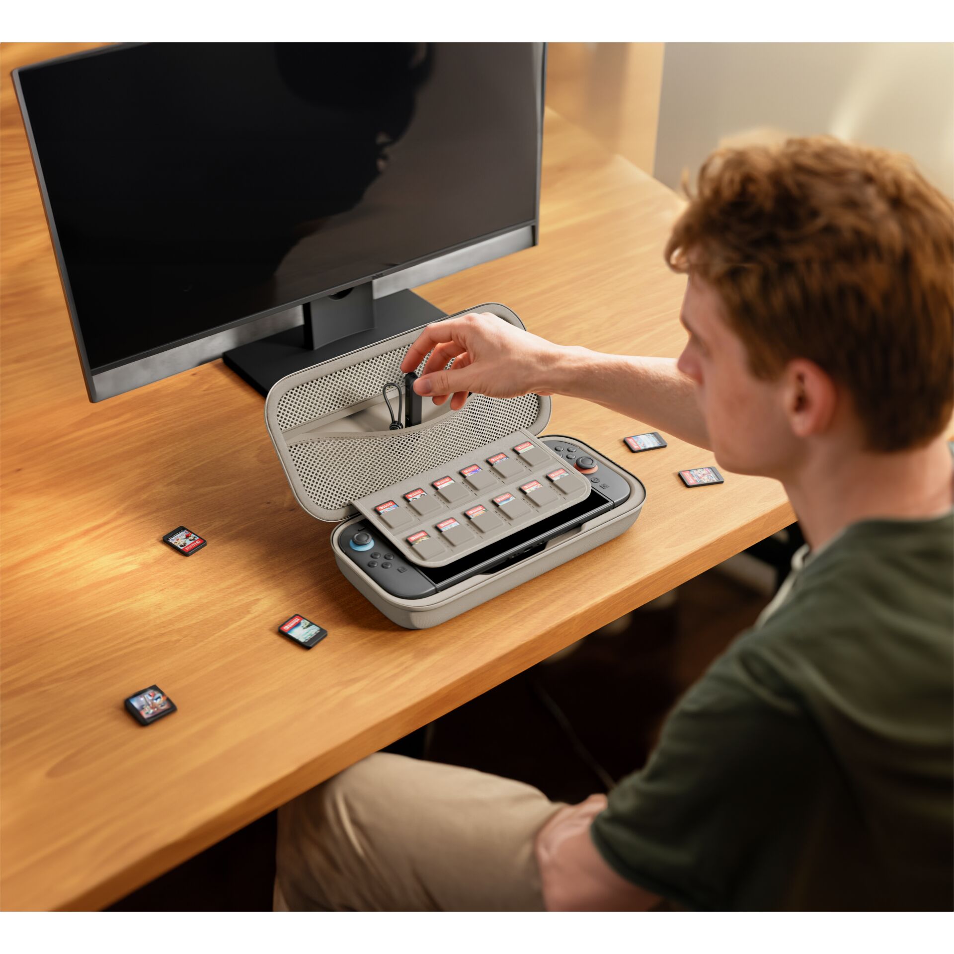 Tabelle, Computer-Tastatur, Überwachen, Kopf, Gesicht, Tabelle, Computer-Tastatur, Überwachen, Kopf, Gesicht