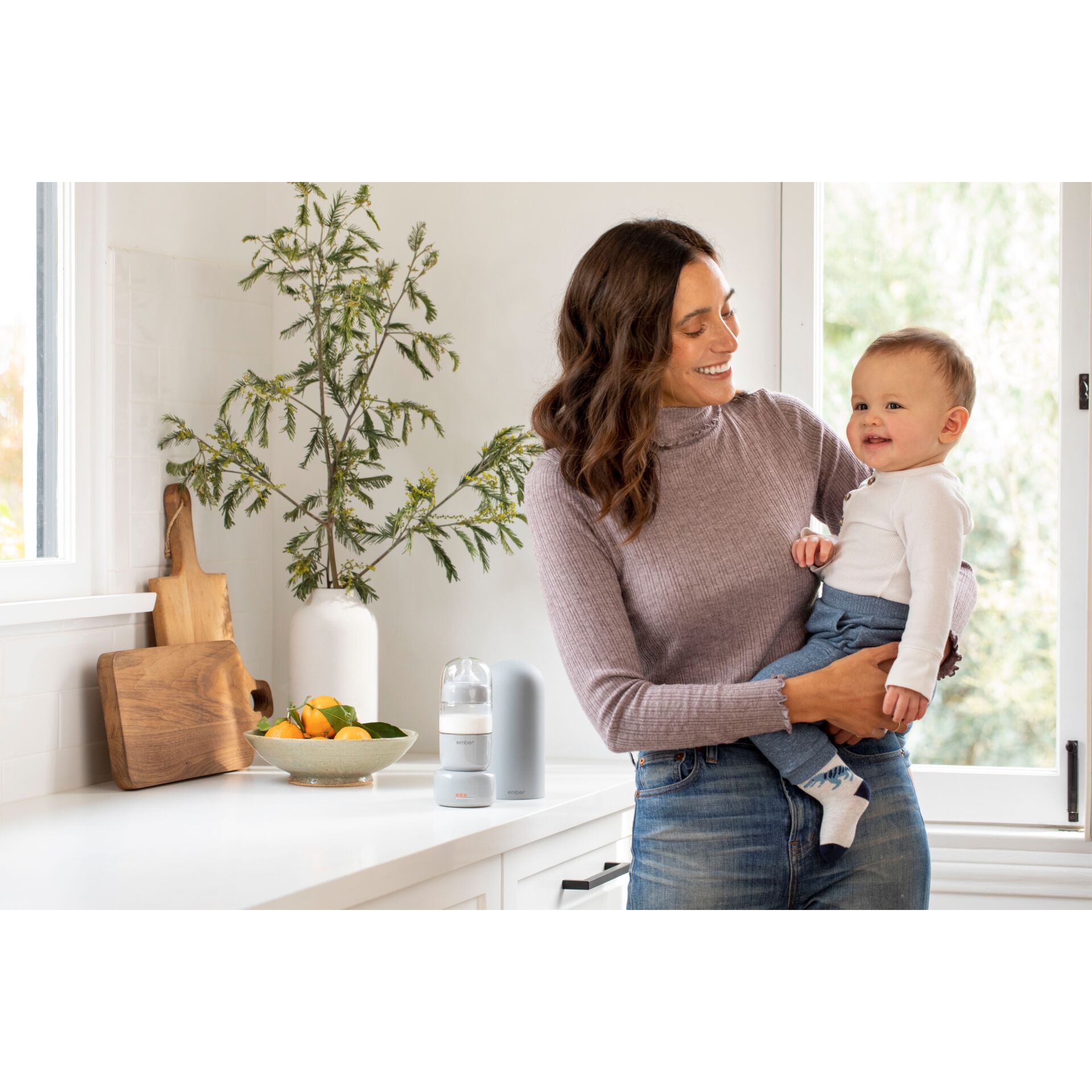 Bekleidung, Hosen, Baby, Person, Topfpflanze